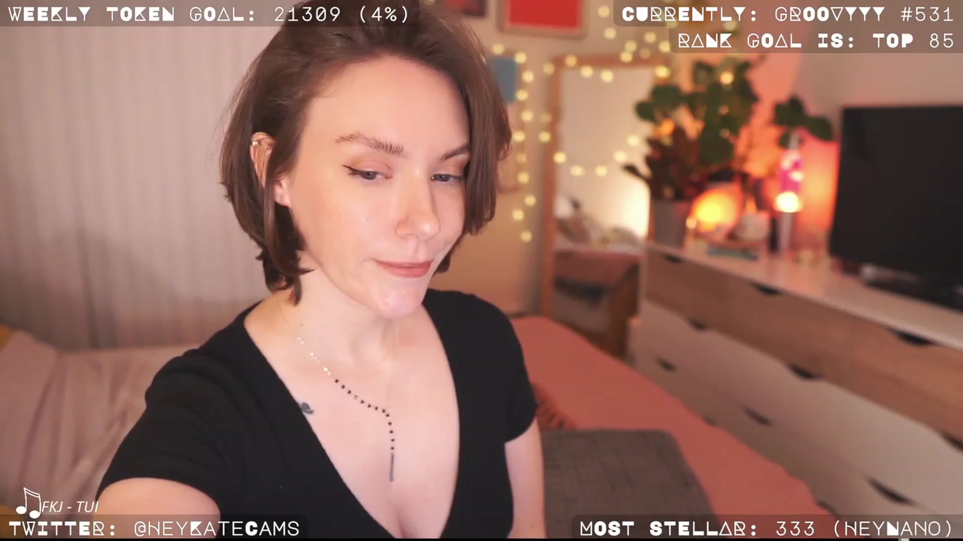 Gallery image thumbnail from HeyKate's myfreecams stream on, 04/12/2023, 04:37 image 15 of 20
