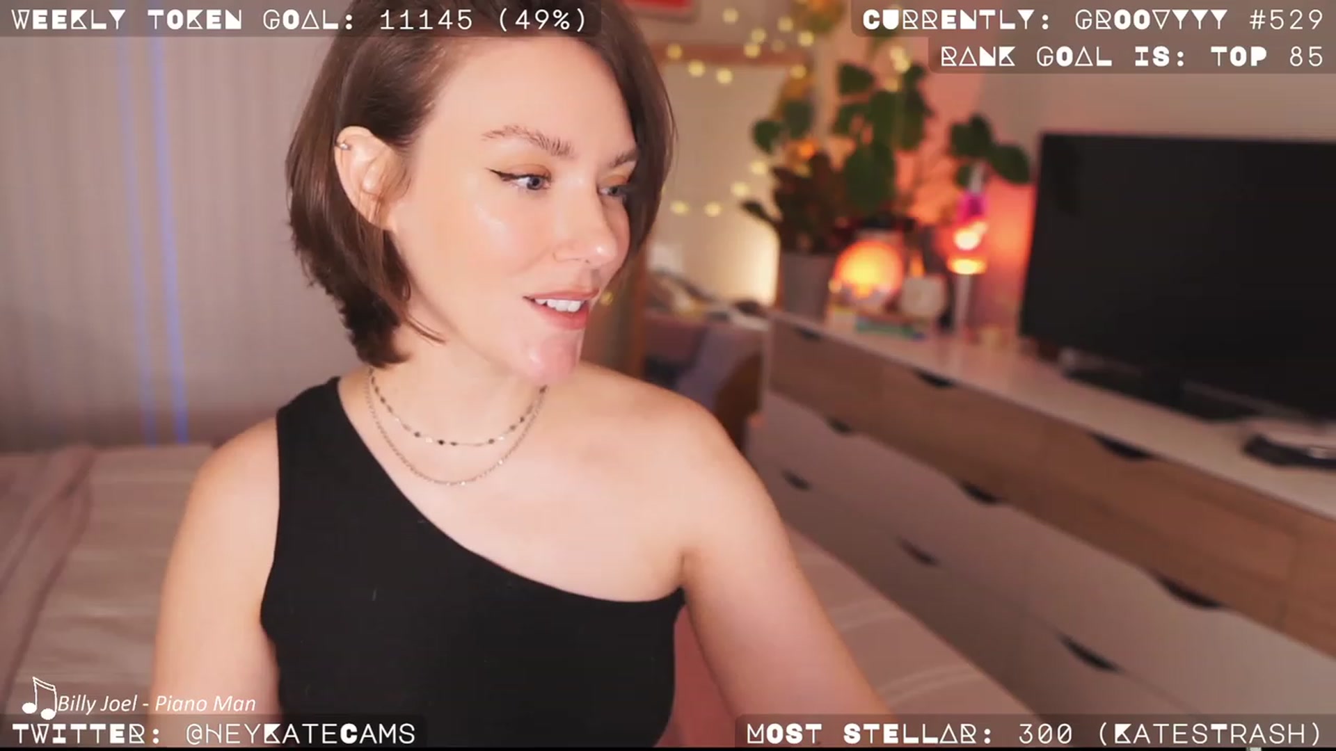Gallery image thumbnail from HeyKate's myfreecams stream on, 04/15/2023, 03:29 image 10 of 20
