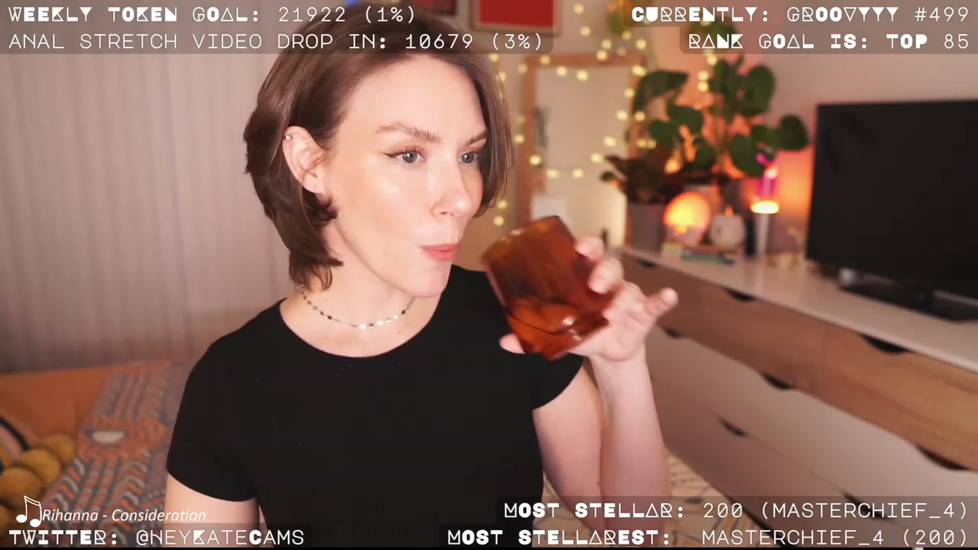 Gallery image thumbnail from HeyKate's myfreecams stream on, 04/21/2023, 03:41 image 9 of 20