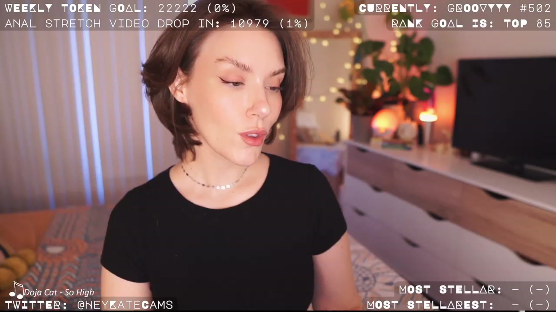 Gallery image thumbnail from HeyKate's myfreecams stream on, 04/21/2023, 03:41 image 2 of 20