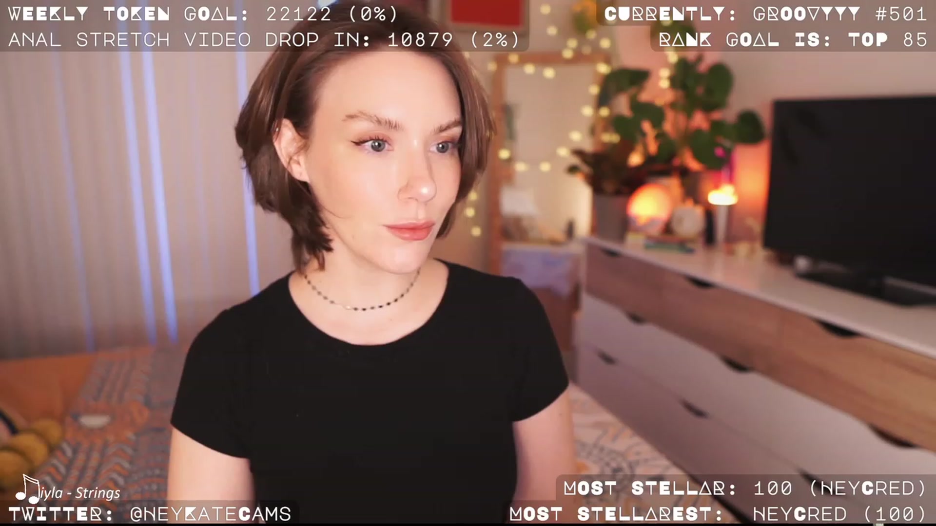 Gallery image thumbnail from HeyKate's myfreecams stream on, 04/21/2023, 03:41 image 4 of 20