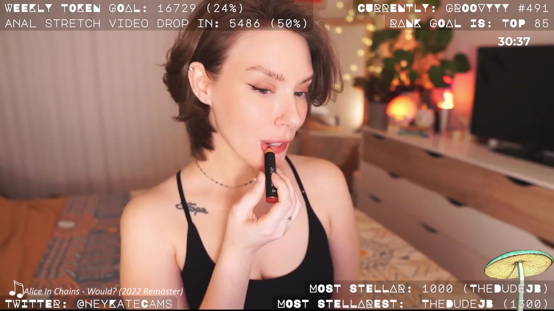 Gallery image thumbnail from HeyKate's myfreecams stream on, 04/22/2023, 05:20 image 2 of 20