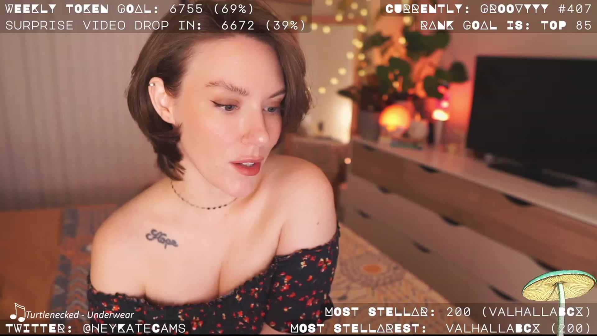 Gallery image thumbnail from HeyKate's myfreecams stream on, 04/23/2023, 04:45 image 10 of 20