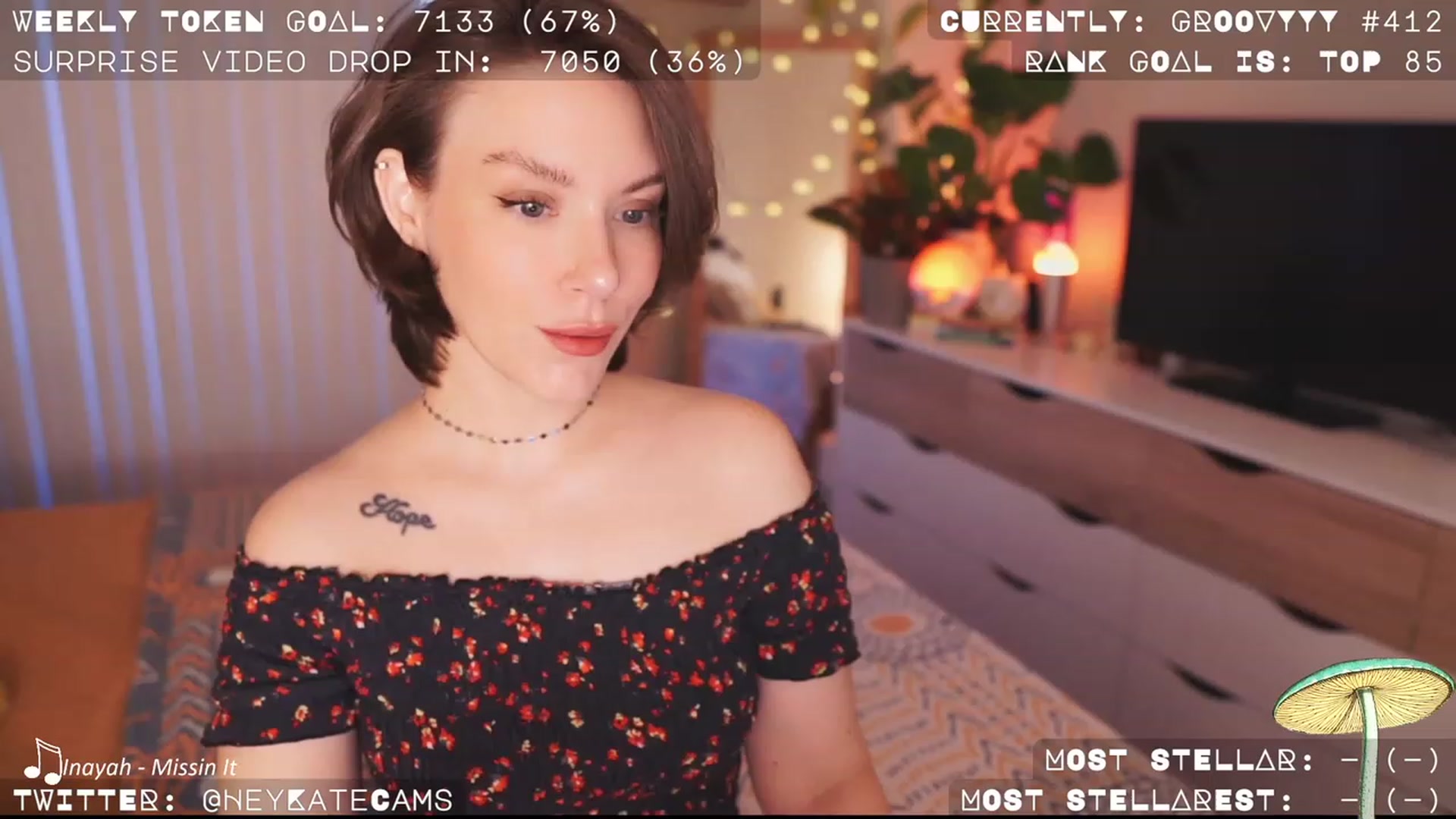 Gallery image thumbnail from HeyKate's myfreecams stream on, 04/23/2023, 04:45 image 1 of 20