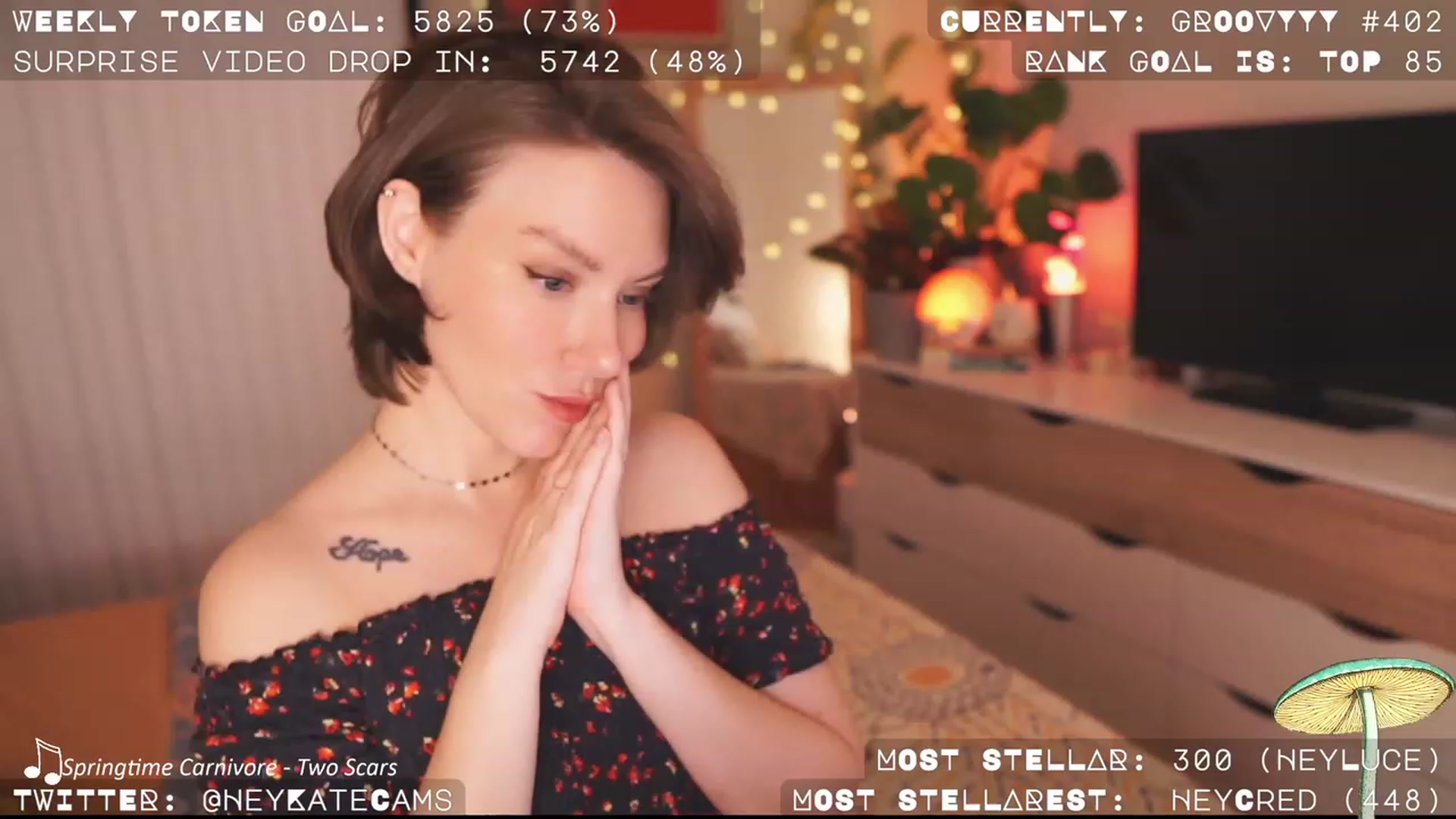 Gallery image thumbnail from HeyKate's myfreecams stream on, 04/23/2023, 04:45 image 13 of 20