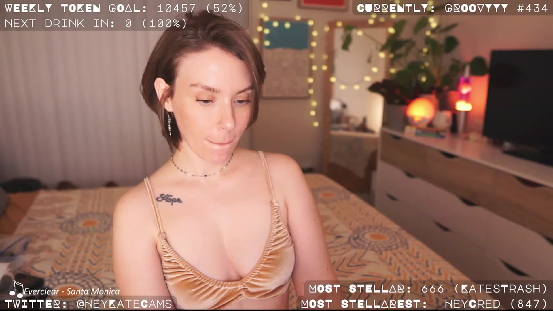 Gallery image thumbnail from HeyKate's myfreecams stream on, 04/30/2023, 06:39 image 2 of 20