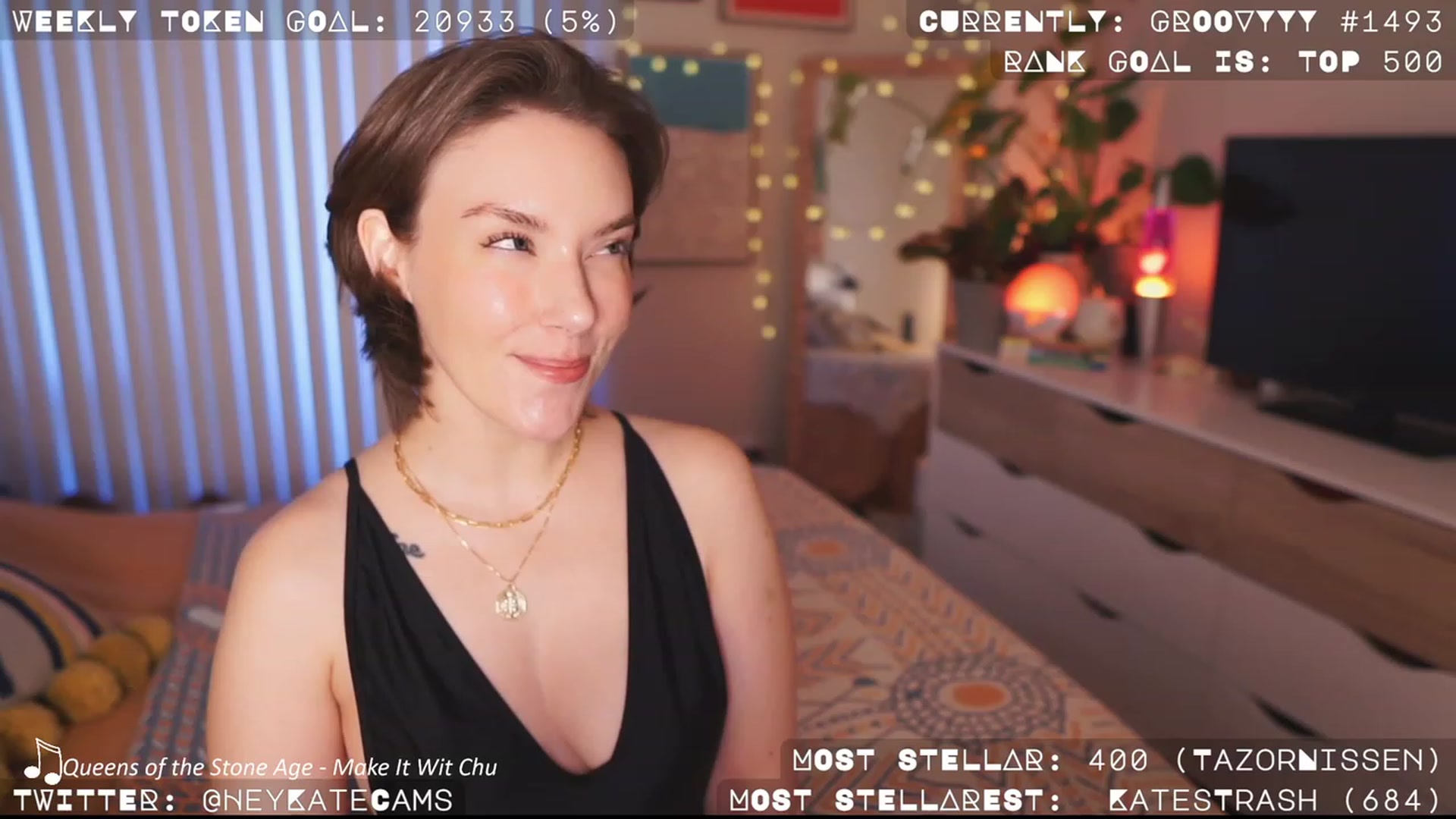 Gallery image thumbnail from HeyKate's myfreecams stream on, 05/03/2023, 03:20 image 9 of 20