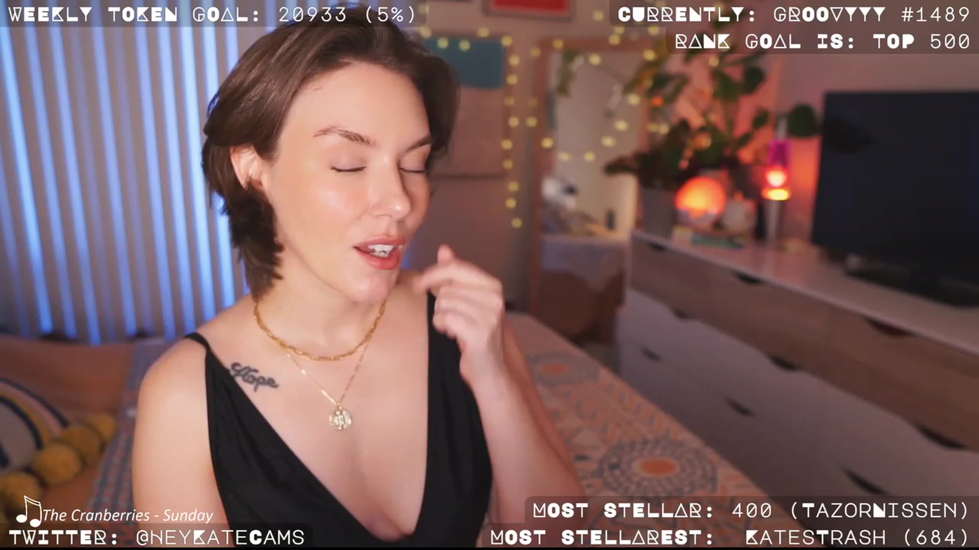 Gallery image thumbnail from HeyKate's myfreecams stream on, 05/03/2023, 03:20 image 8 of 20