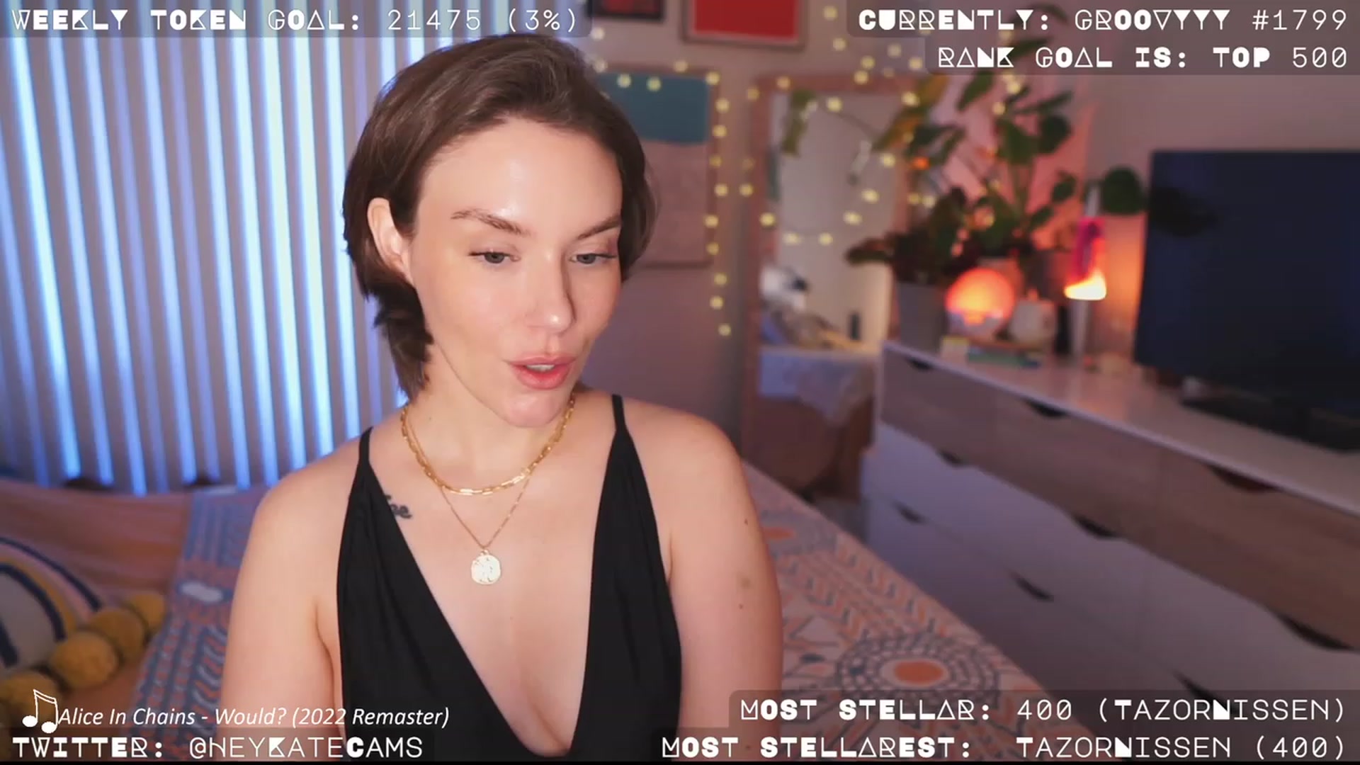 Gallery image thumbnail from HeyKate's myfreecams stream on, 05/03/2023, 03:20 image 2 of 20