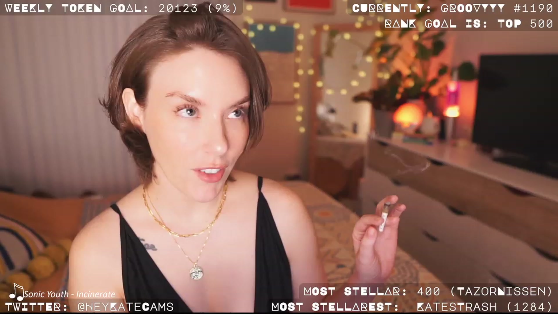 Gallery image thumbnail from HeyKate's myfreecams stream on, 05/03/2023, 03:20 image 17 of 20