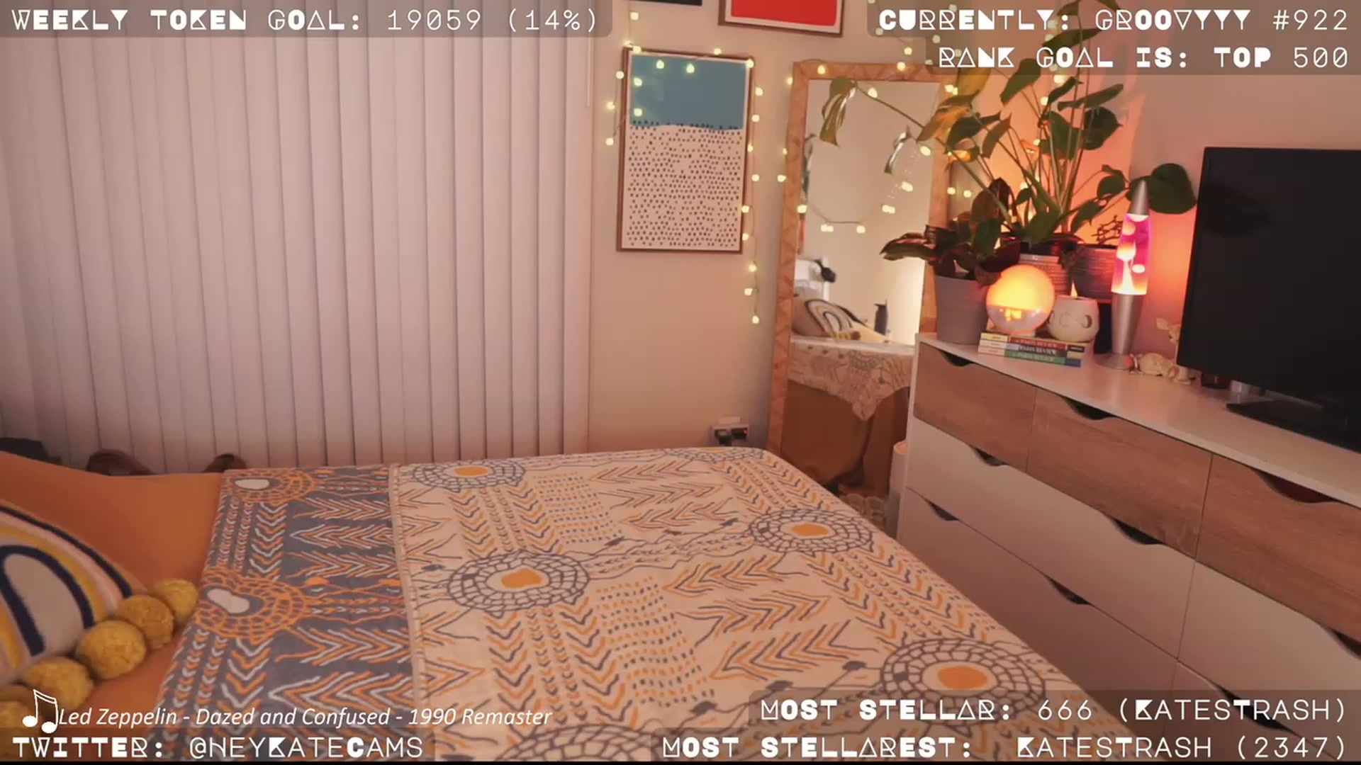 Gallery image thumbnail from HeyKate's myfreecams stream on, 05/03/2023, 05:34 image 4 of 20