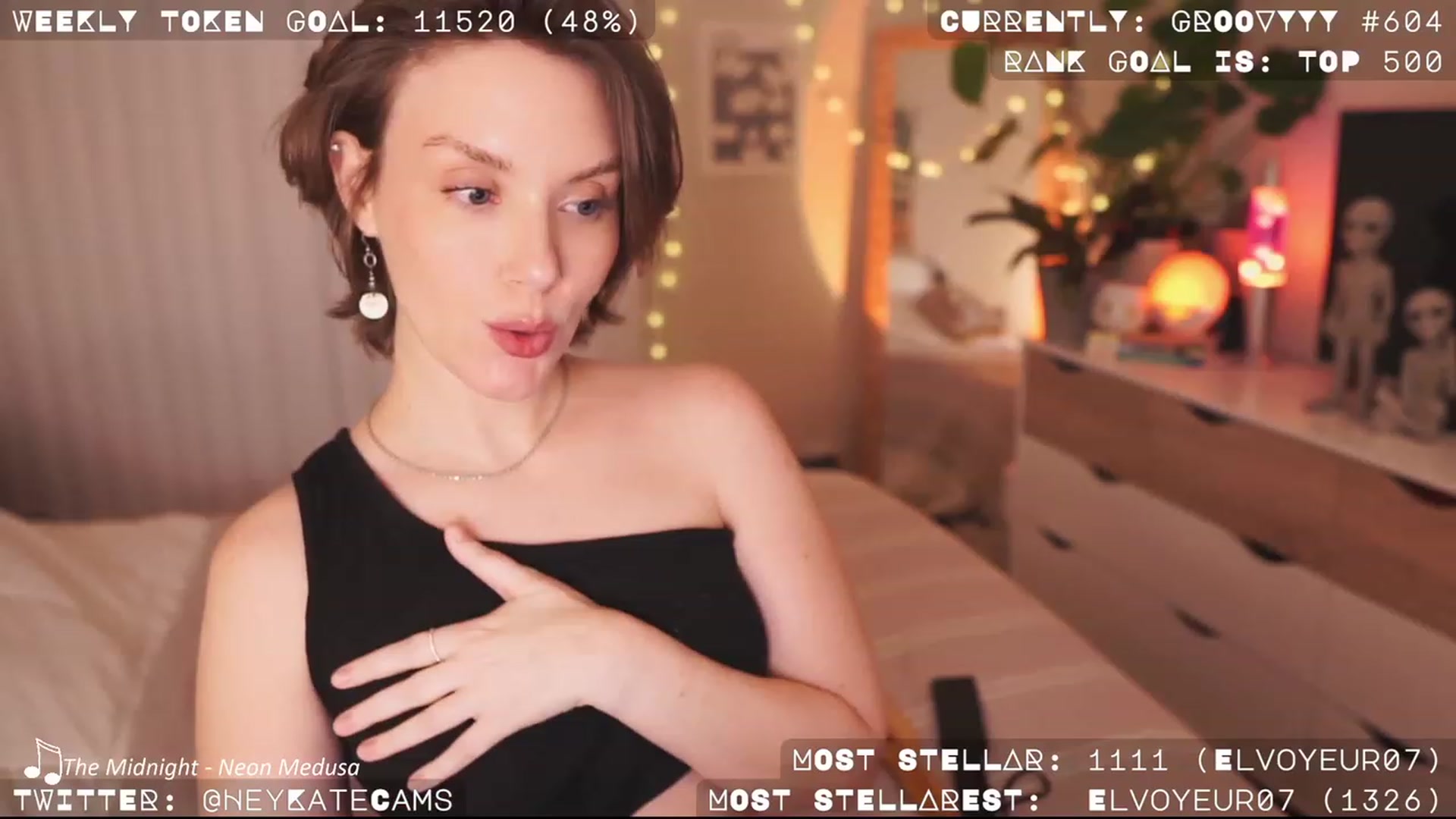 Gallery image thumbnail from HeyKate's myfreecams stream on, 05/12/2023, 07:58 image 16 of 20