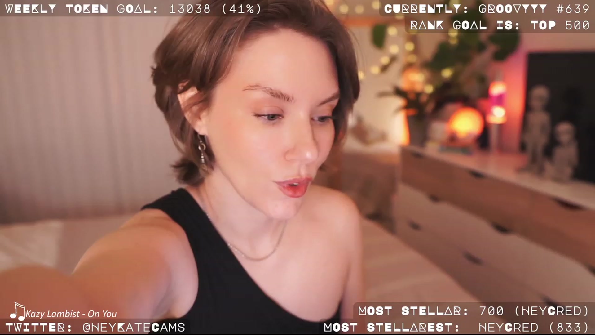 Gallery image thumbnail from HeyKate's myfreecams stream on, 05/12/2023, 07:58 image 2 of 20