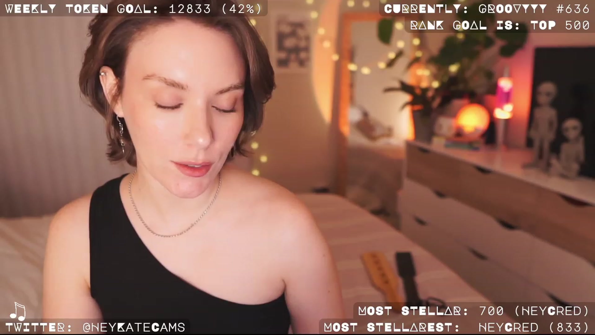 Gallery image thumbnail from HeyKate's myfreecams stream on, 05/12/2023, 07:58 image 7 of 20