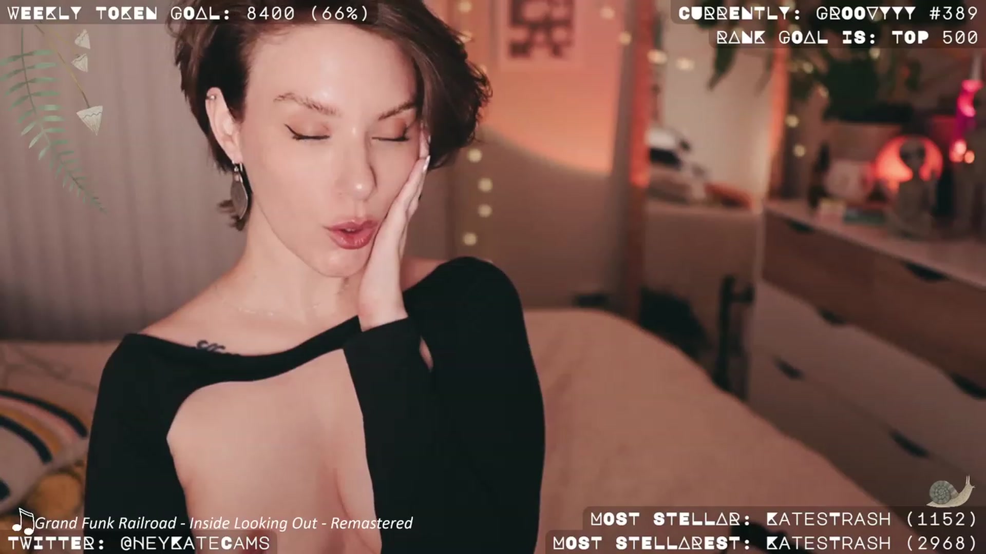 Gallery image thumbnail from HeyKate's myfreecams stream on, 05/27/2023, 08:10 image 4 of 20