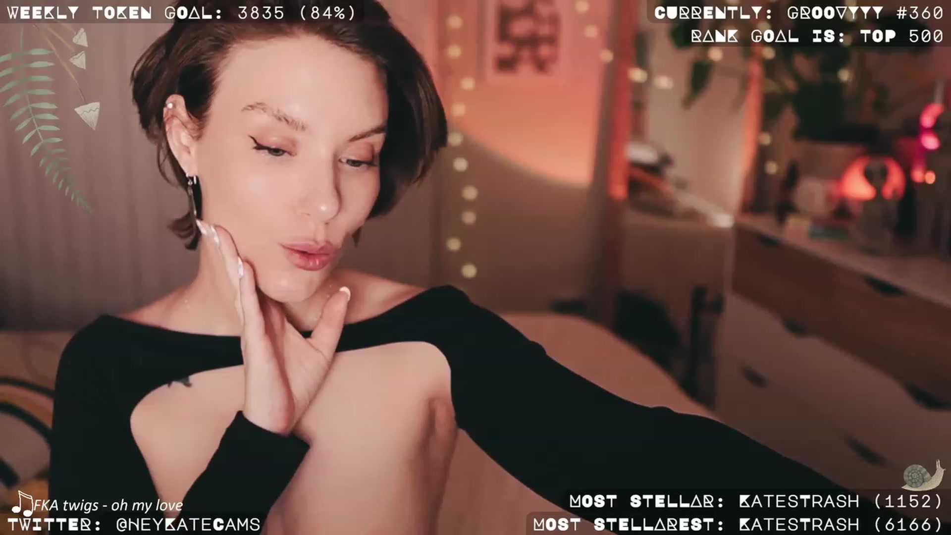 Gallery image thumbnail from HeyKate's myfreecams stream on, 05/27/2023, 09:54 image 9 of 20