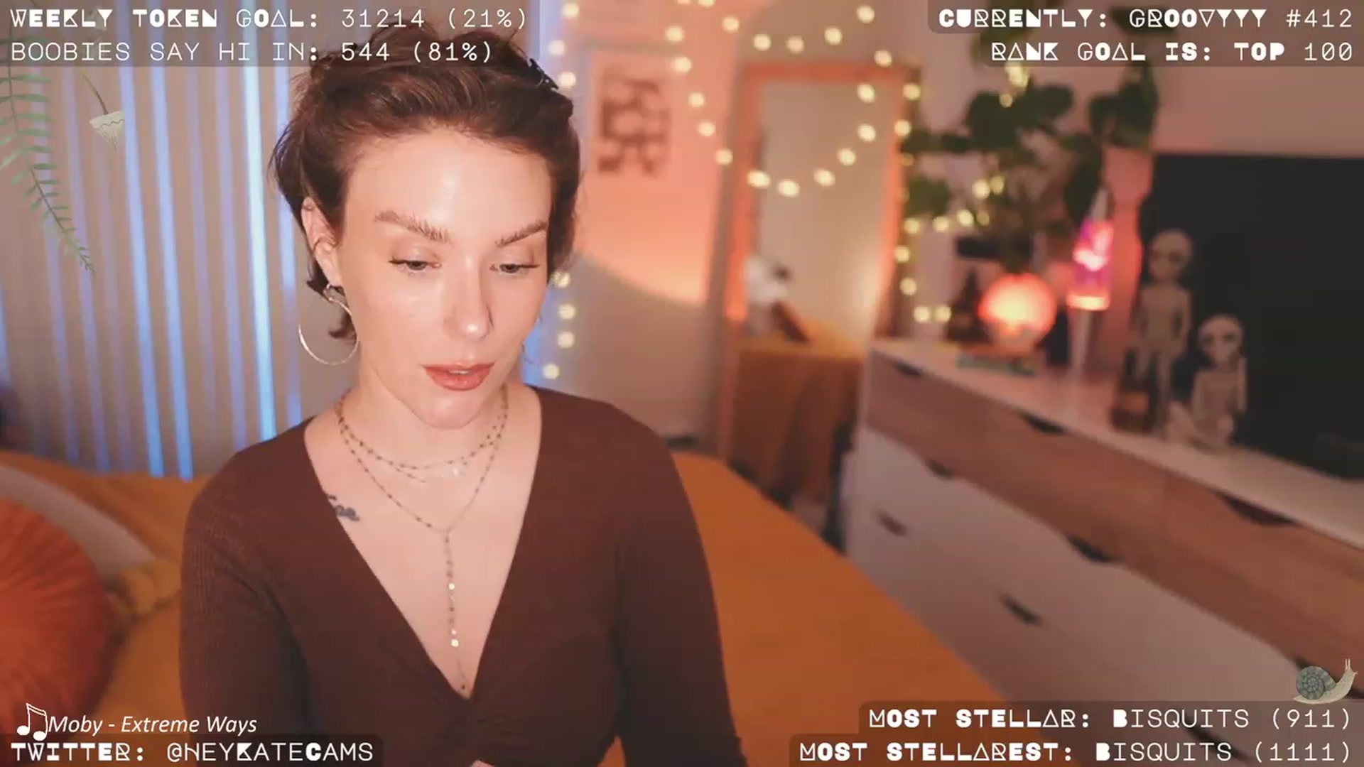 Gallery image thumbnail from HeyKate's myfreecams stream on, 06/03/2023, 04:34 image 3 of 20