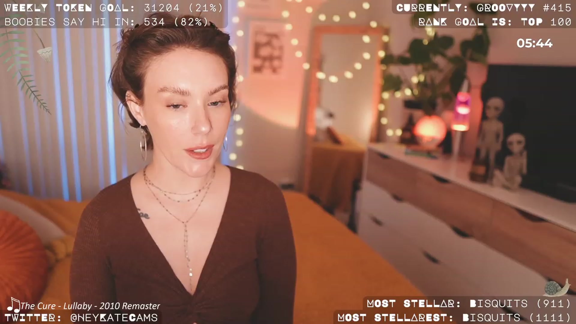 Gallery image thumbnail from HeyKate's myfreecams stream on, 06/03/2023, 04:34 image 4 of 20