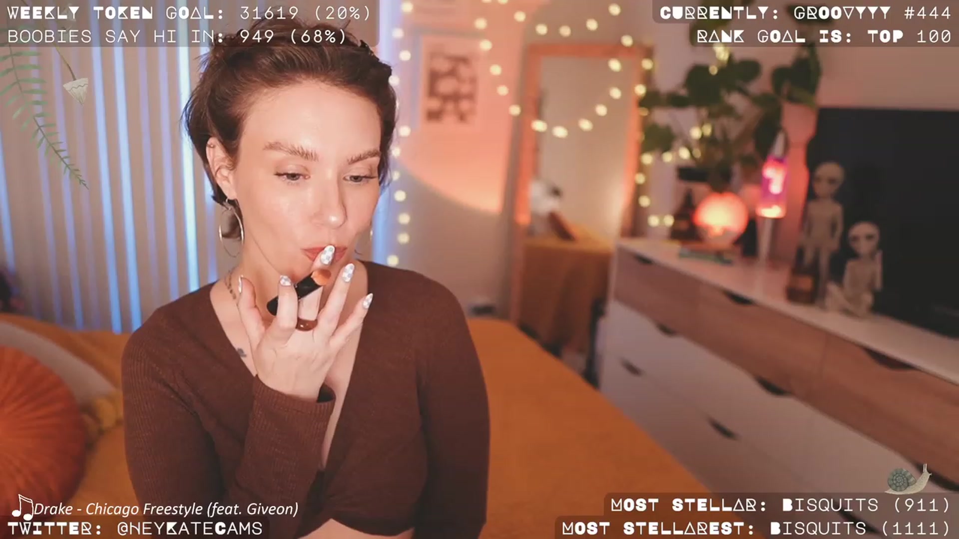 Gallery image thumbnail from HeyKate's myfreecams stream on, 06/03/2023, 04:34 image 2 of 20