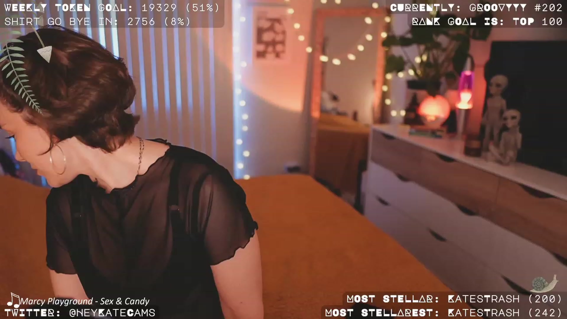 Gallery image thumbnail from HeyKate's myfreecams stream on, 06/04/2023, 04:43 image 2 of 20