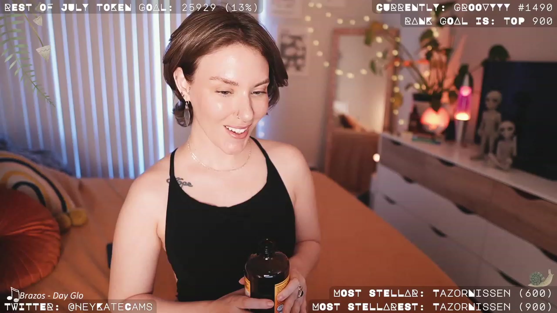 Gallery image thumbnail from HeyKate's myfreecams stream on, 07/26/2023, 03:23 image 9 of 20
