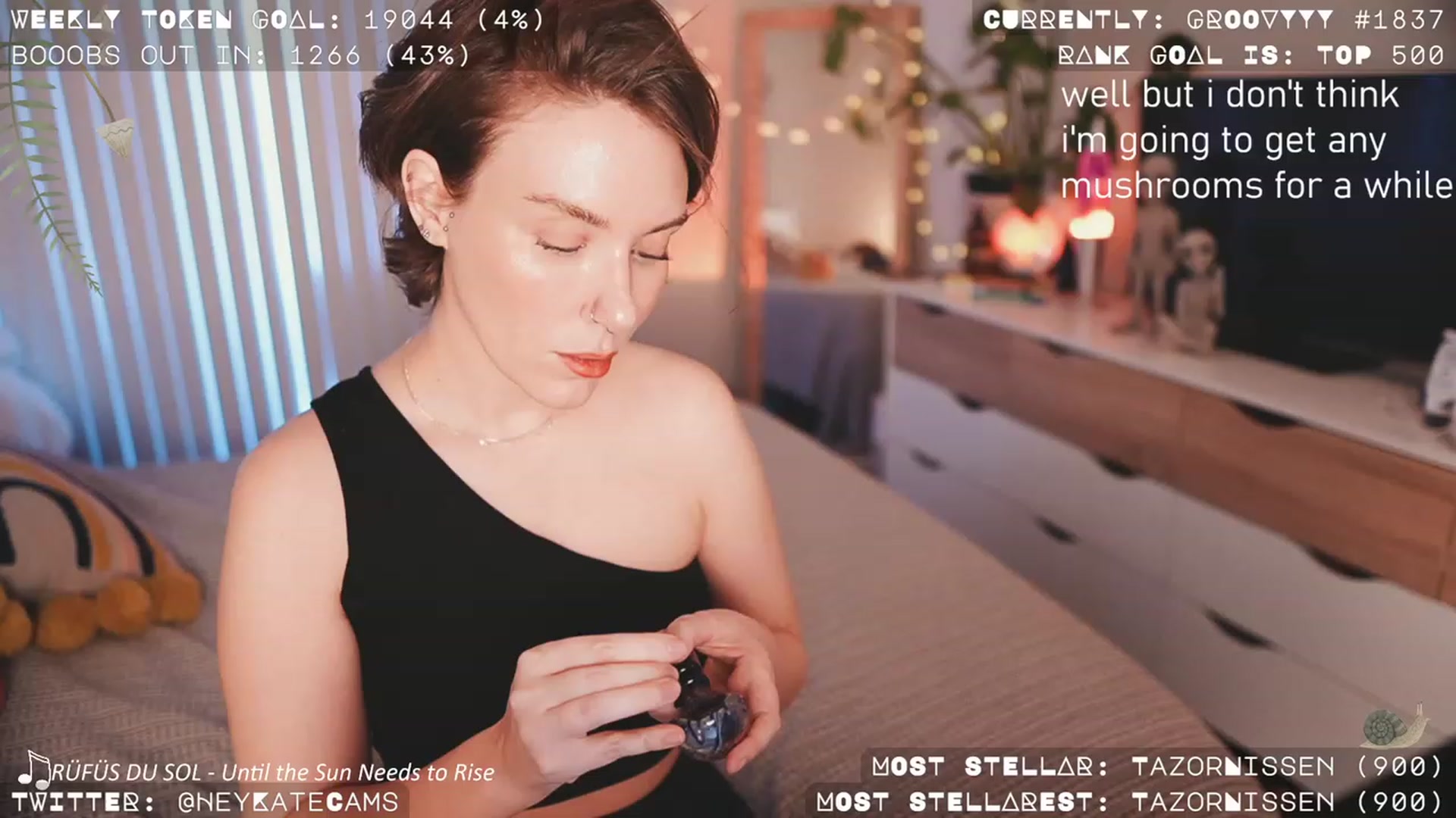 Gallery image thumbnail from HeyKate's myfreecams stream on, 08/03/2023, 02:02 image 7 of 20
