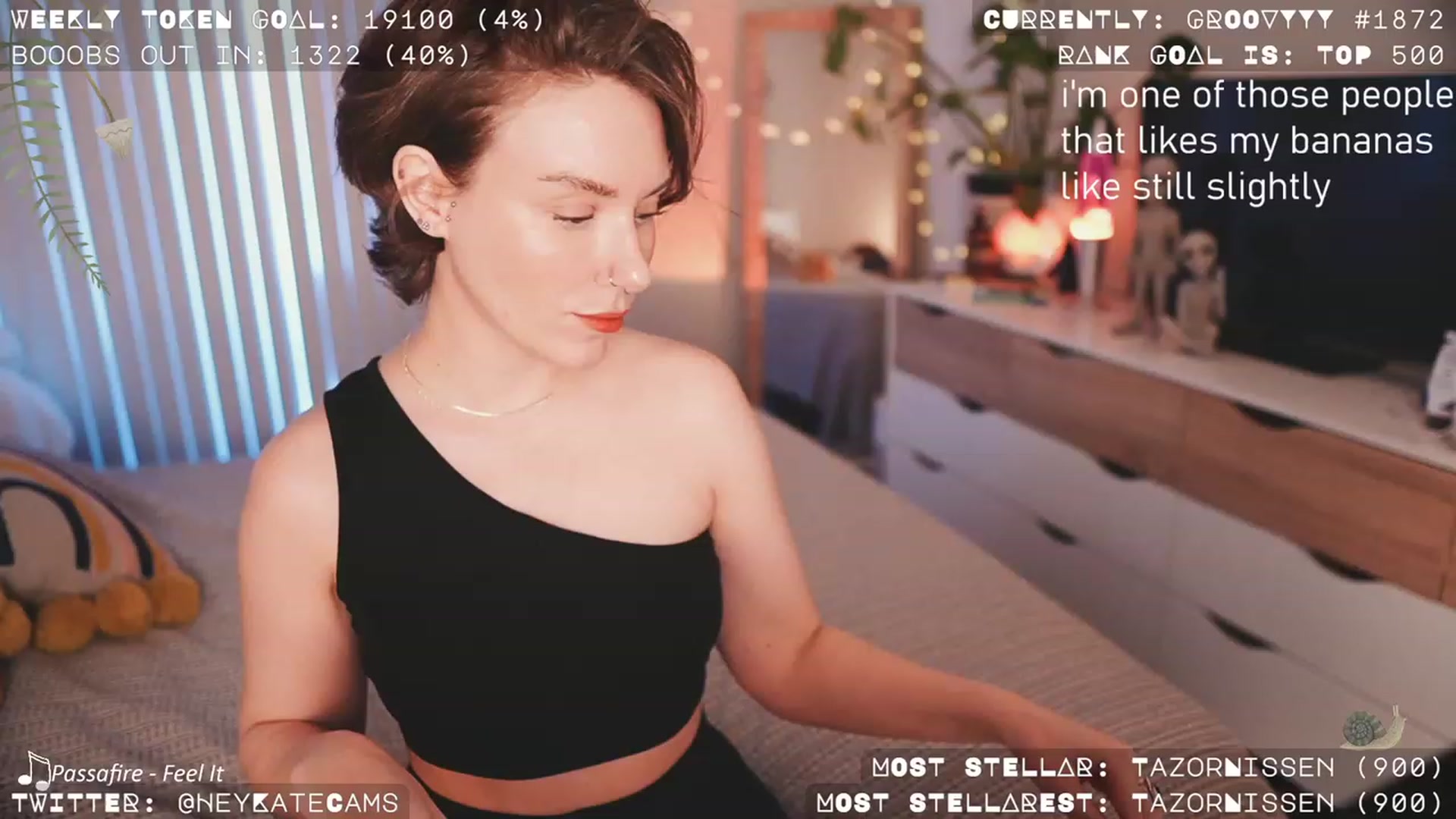 Gallery image thumbnail from HeyKate's myfreecams stream on, 08/03/2023, 02:02 image 3 of 20