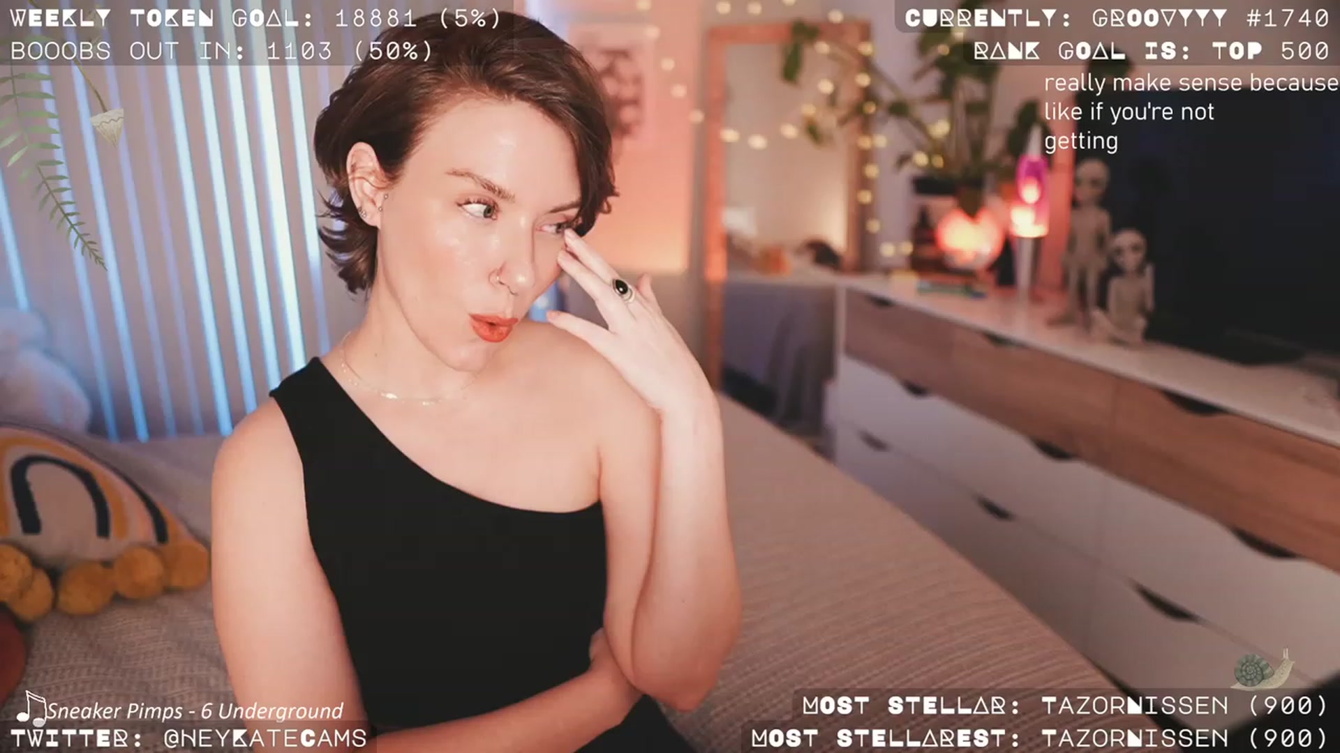 Gallery image thumbnail from HeyKate's myfreecams stream on, 08/03/2023, 02:02 image 15 of 20