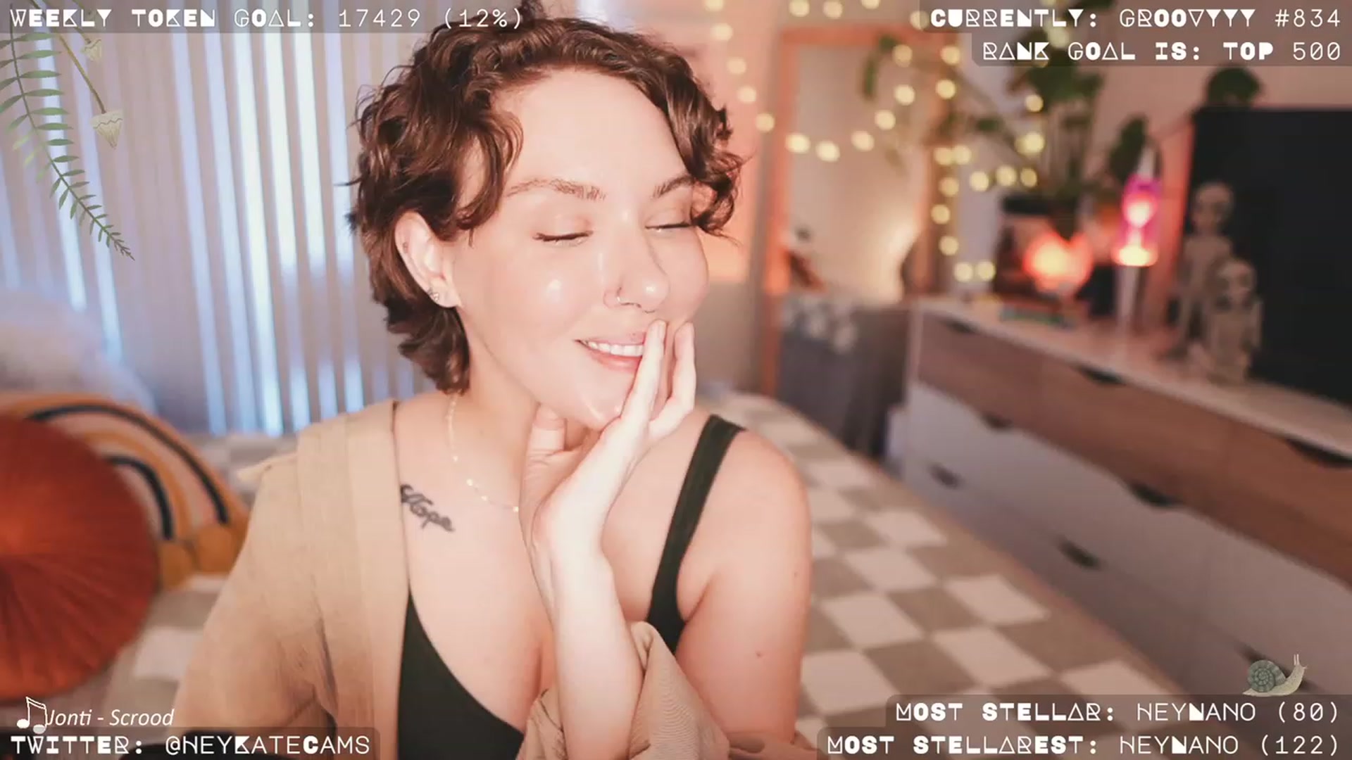 Gallery image thumbnail from HeyKate's myfreecams stream on, 08/11/2023, 02:13 image 16 of 20