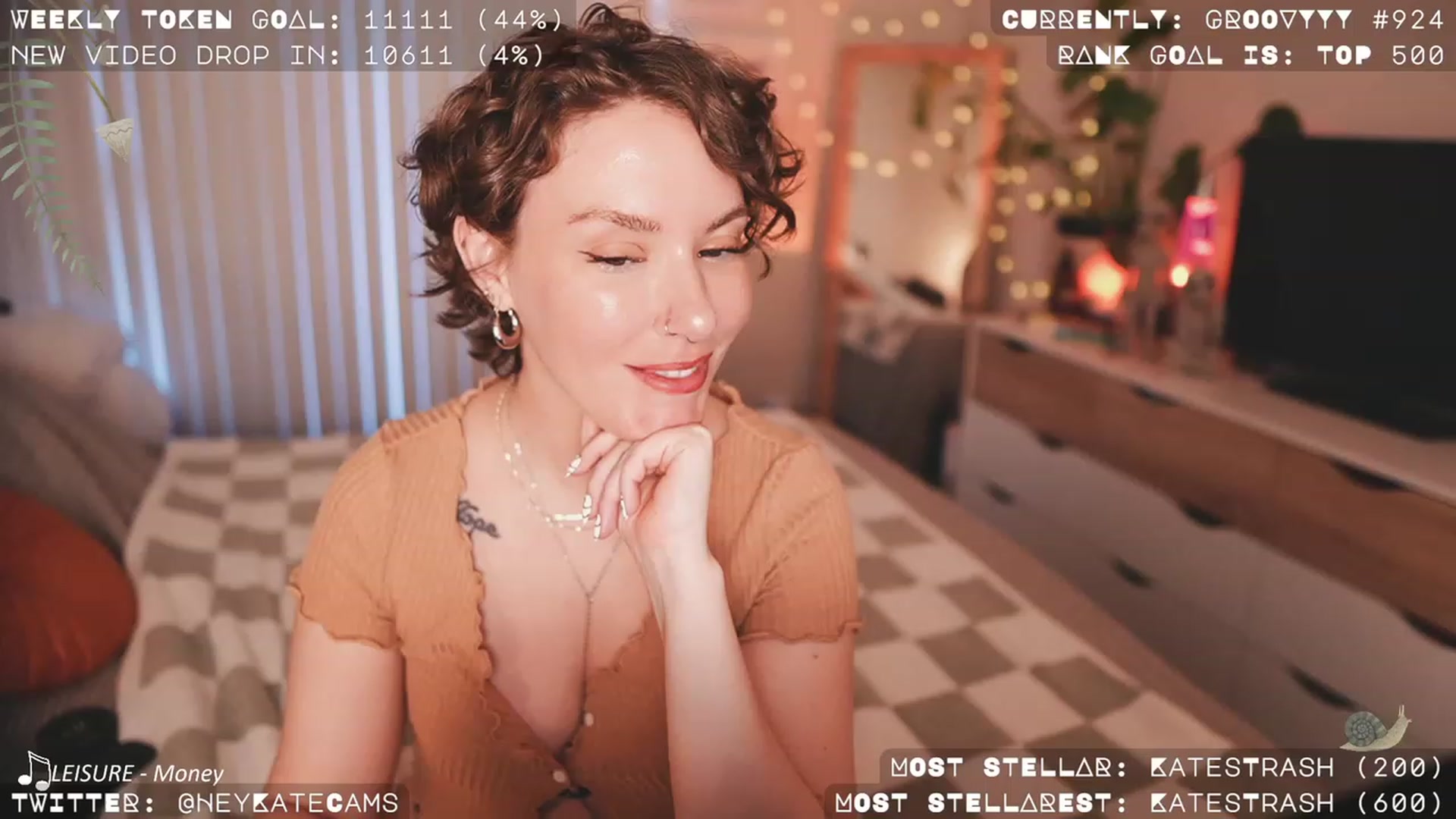 Gallery image thumbnail from HeyKate's myfreecams stream on, 08/20/2023, 03:28 image 3 of 20