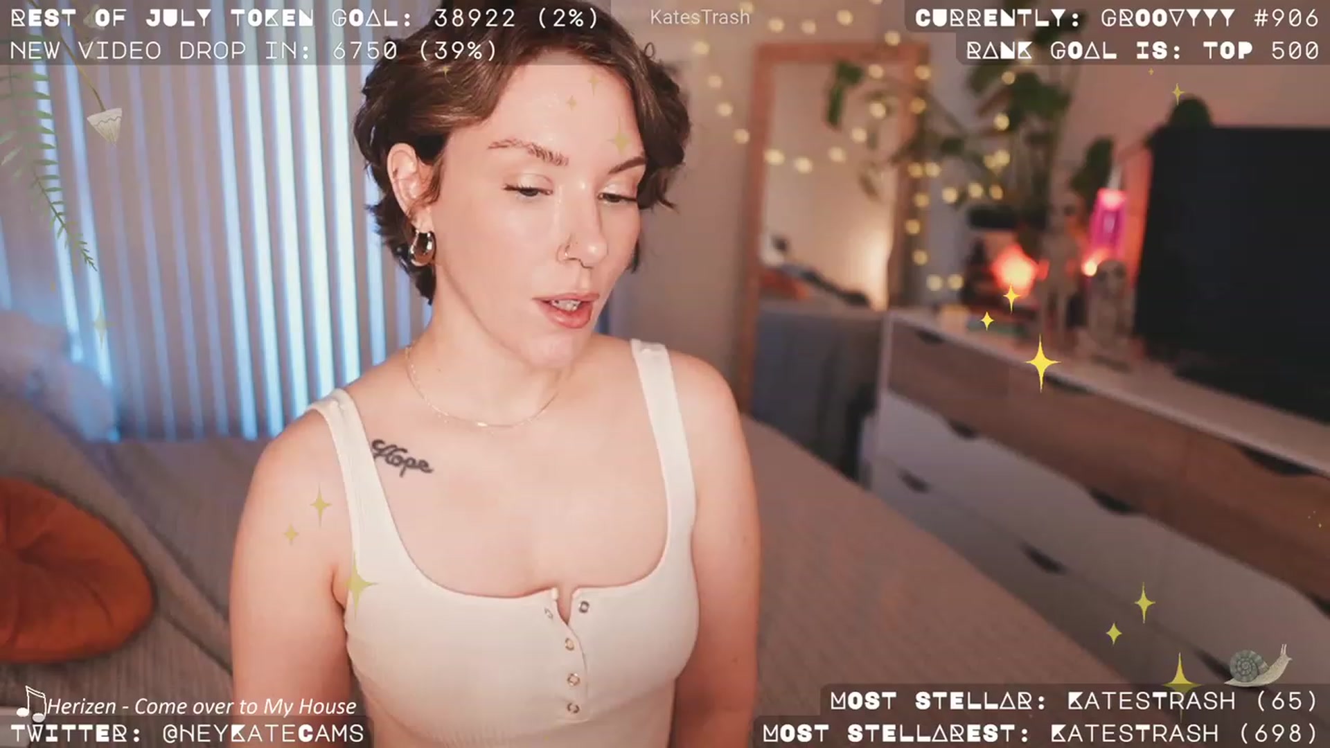 Gallery image thumbnail from HeyKate's myfreecams stream on, 08/22/2023, 02:25 image 18 of 20