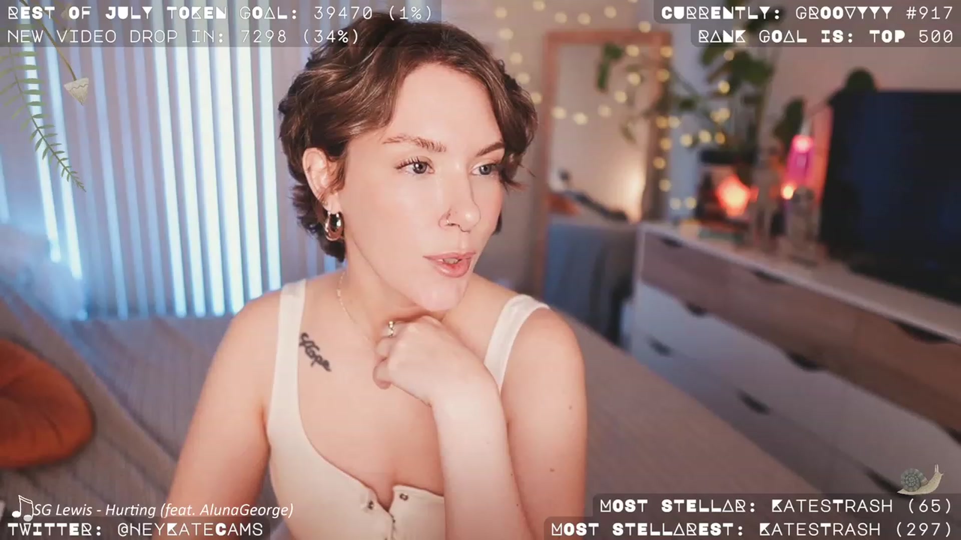 Gallery image thumbnail from HeyKate's myfreecams stream on, 08/22/2023, 02:25 image 10 of 20