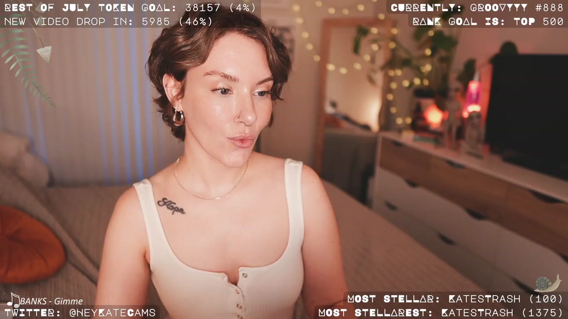Gallery image thumbnail from HeyKate's myfreecams stream on, 08/22/2023, 03:32 image 3 of 20