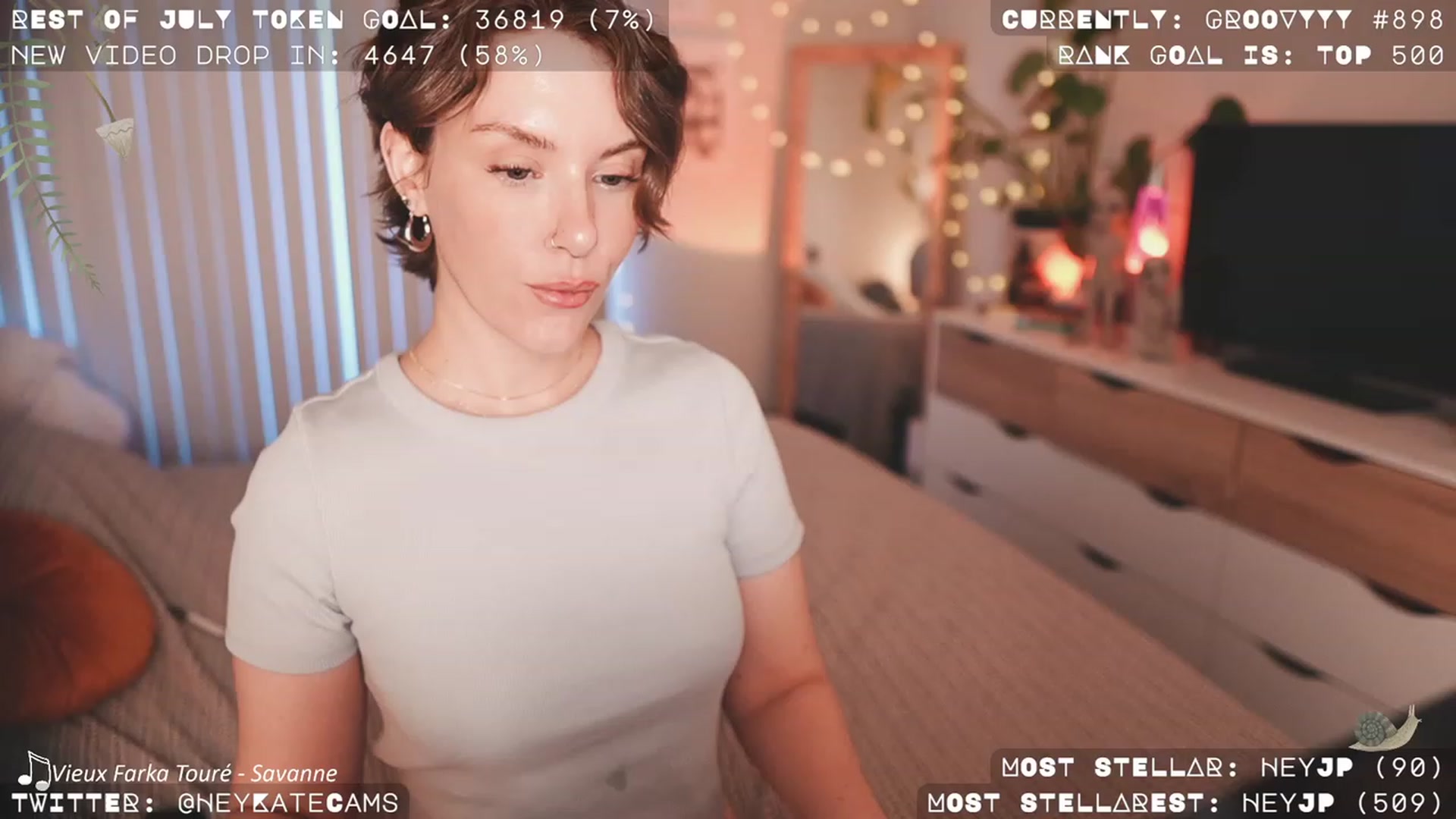 Gallery image thumbnail from HeyKate's myfreecams stream on, 08/23/2023, 02:23 image 11 of 20