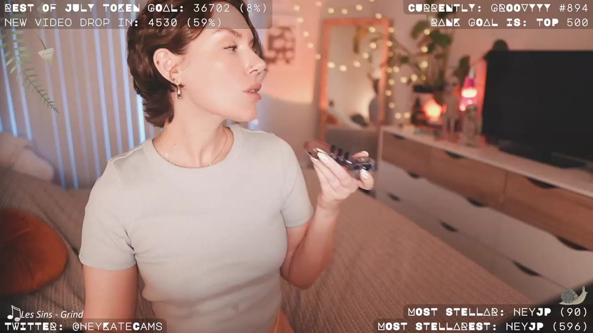 Gallery image thumbnail from HeyKate's myfreecams stream on, 08/23/2023, 02:23 image 16 of 20