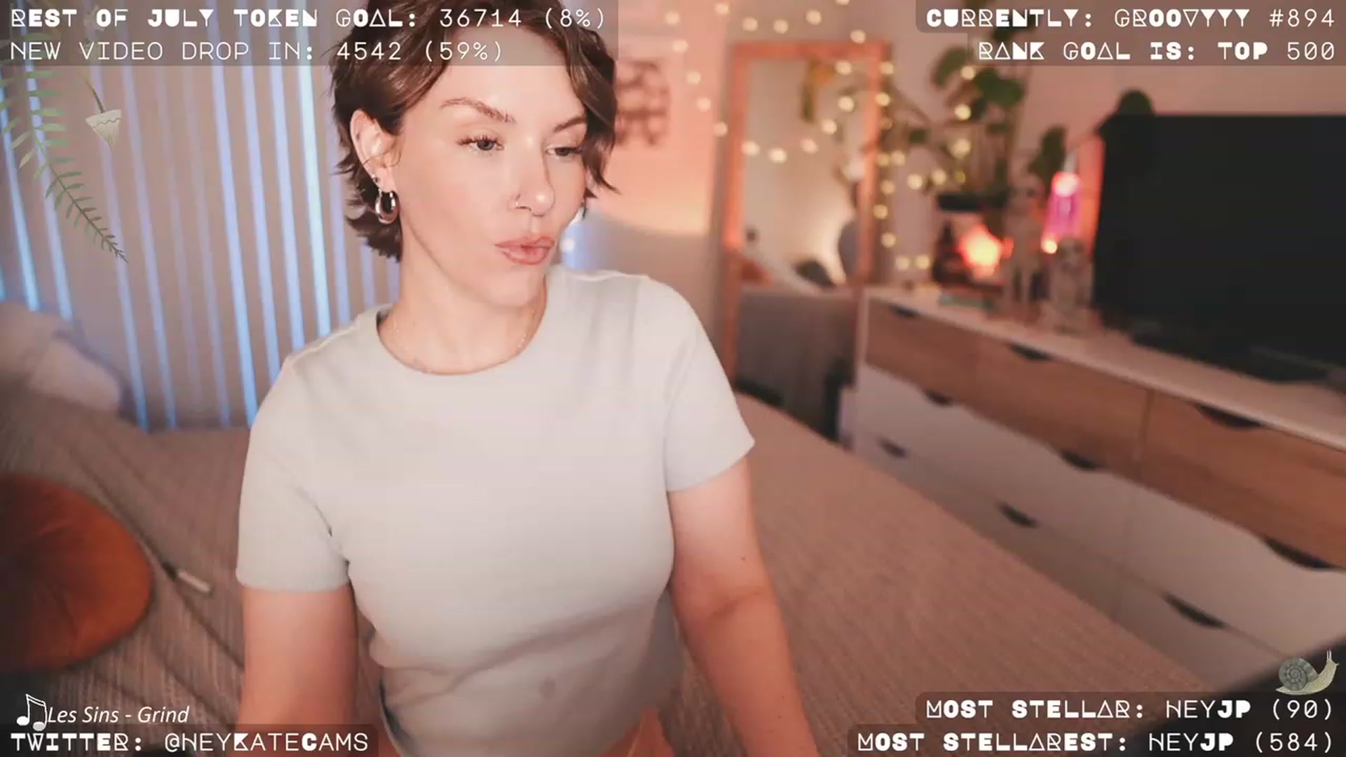 Gallery image thumbnail from HeyKate's myfreecams stream on, 08/23/2023, 02:23 image 15 of 20
