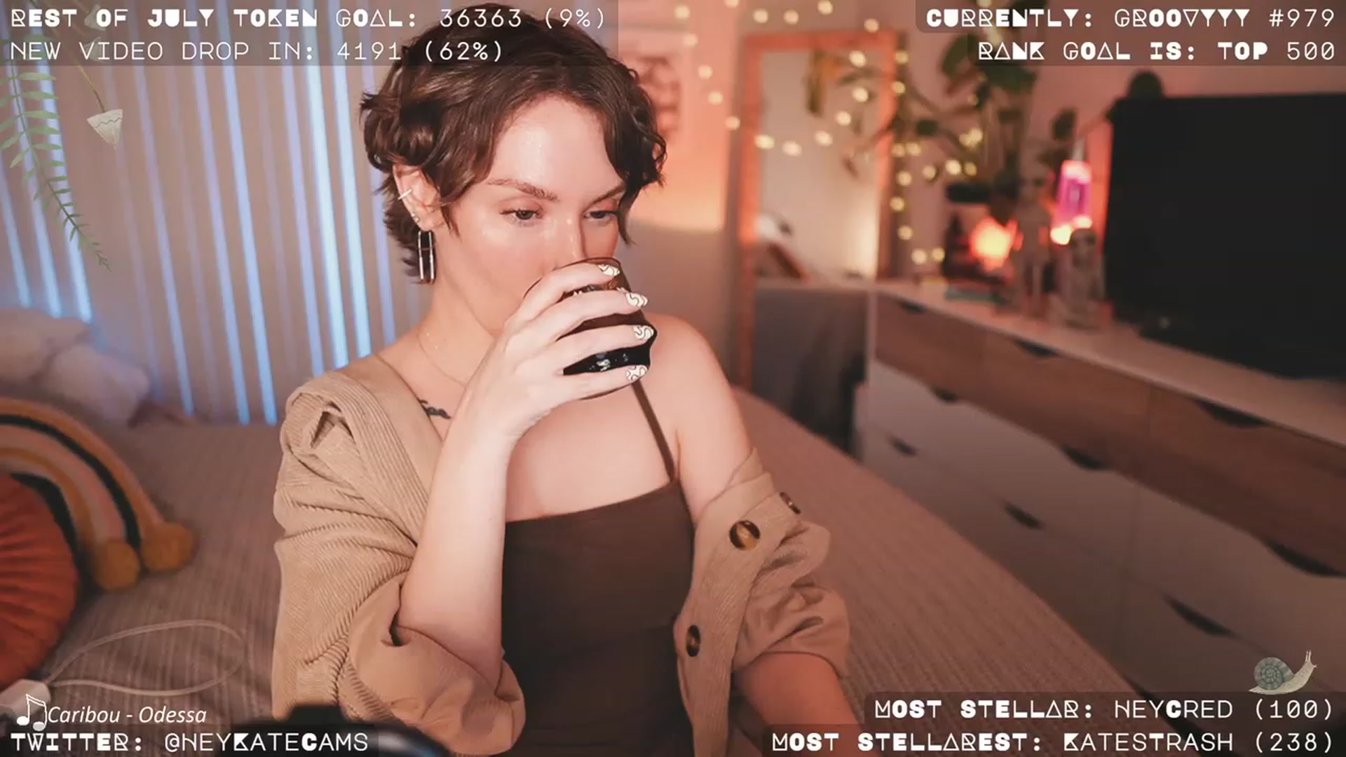 Gallery image thumbnail from HeyKate's myfreecams stream on, 08/25/2023, 03:23 image 1 of 20