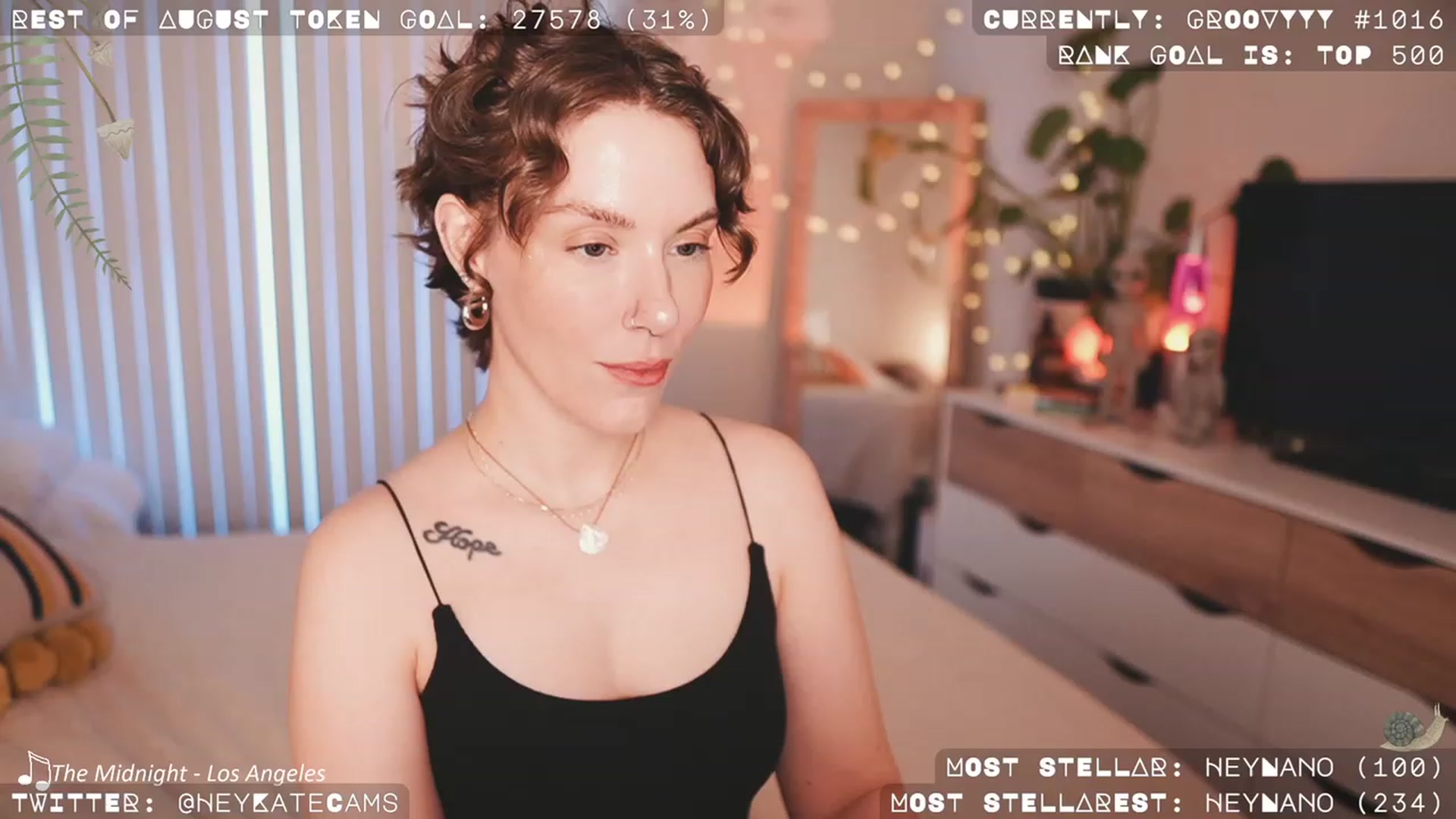 Gallery image thumbnail from HeyKate's myfreecams stream on, 08/31/2023, 02:09 image 4 of 20