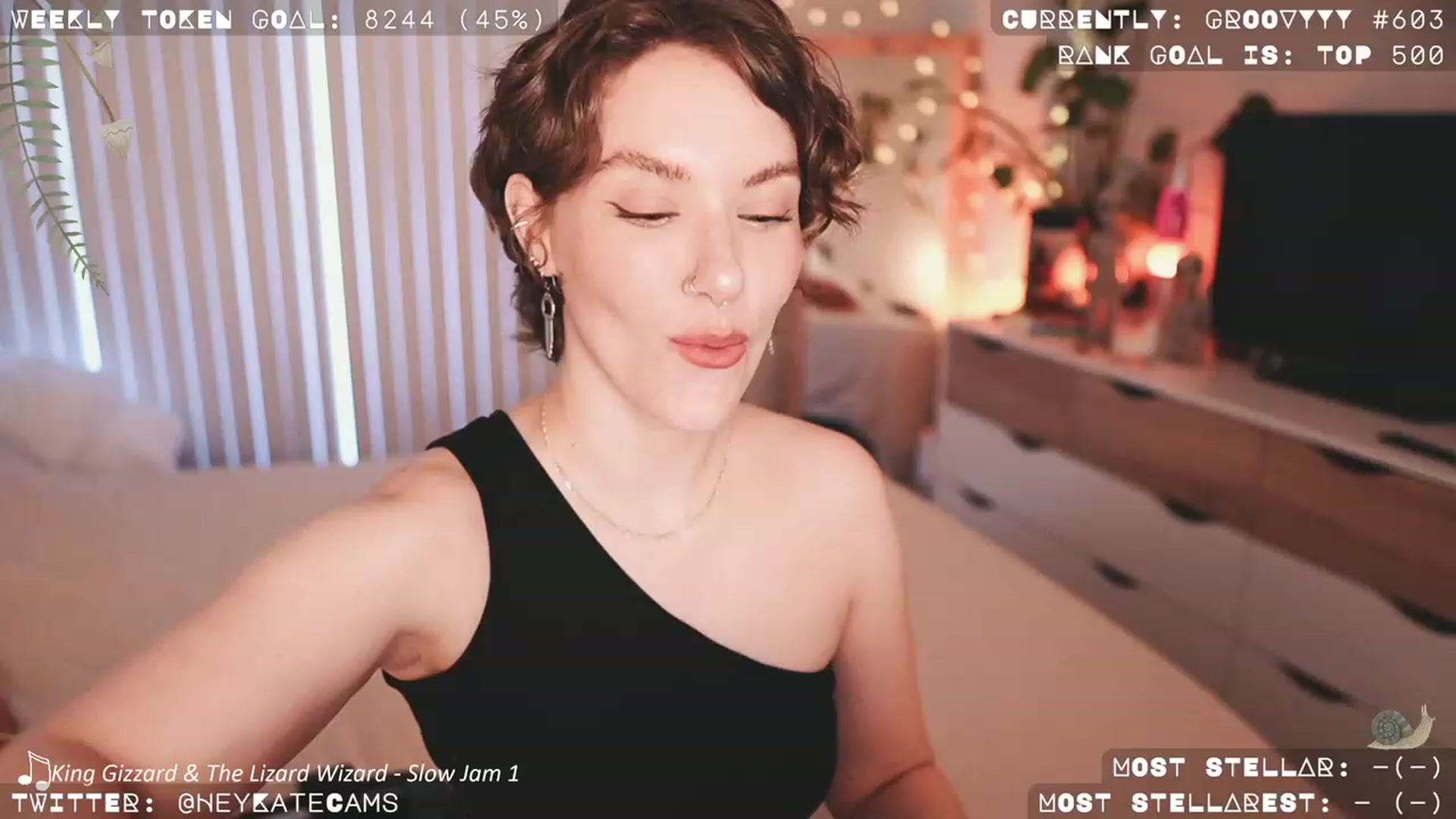 Gallery image thumbnail from HeyKate's myfreecams stream on, 09/03/2023, 24:42 image 2 of 20