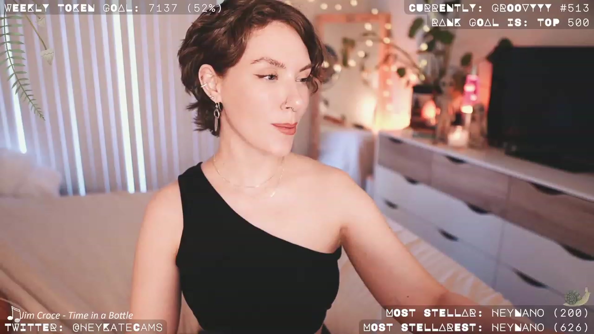Gallery image thumbnail from HeyKate's myfreecams stream on, 09/03/2023, 02:21 image 3 of 20