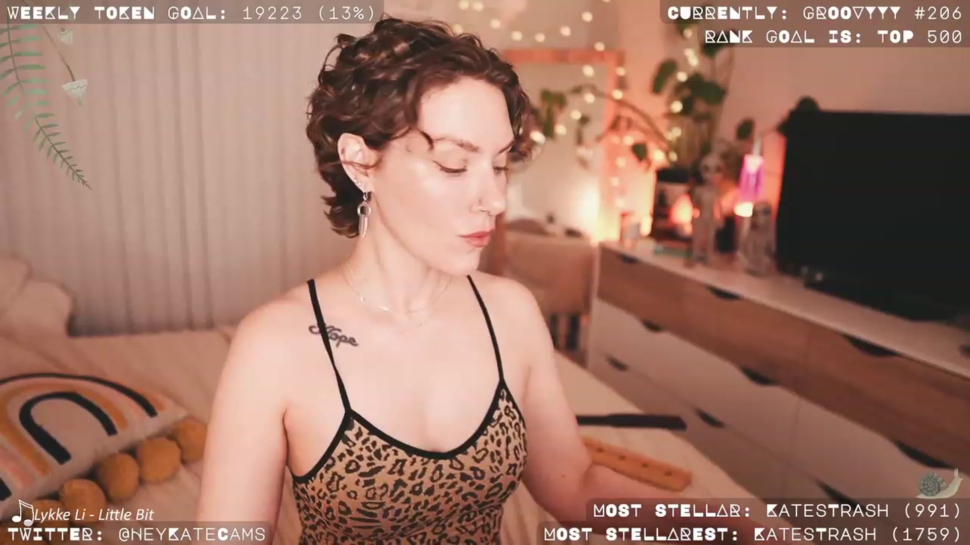 Gallery image thumbnail from HeyKate's myfreecams stream on, 09/04/2023, 04:18 image 13 of 20