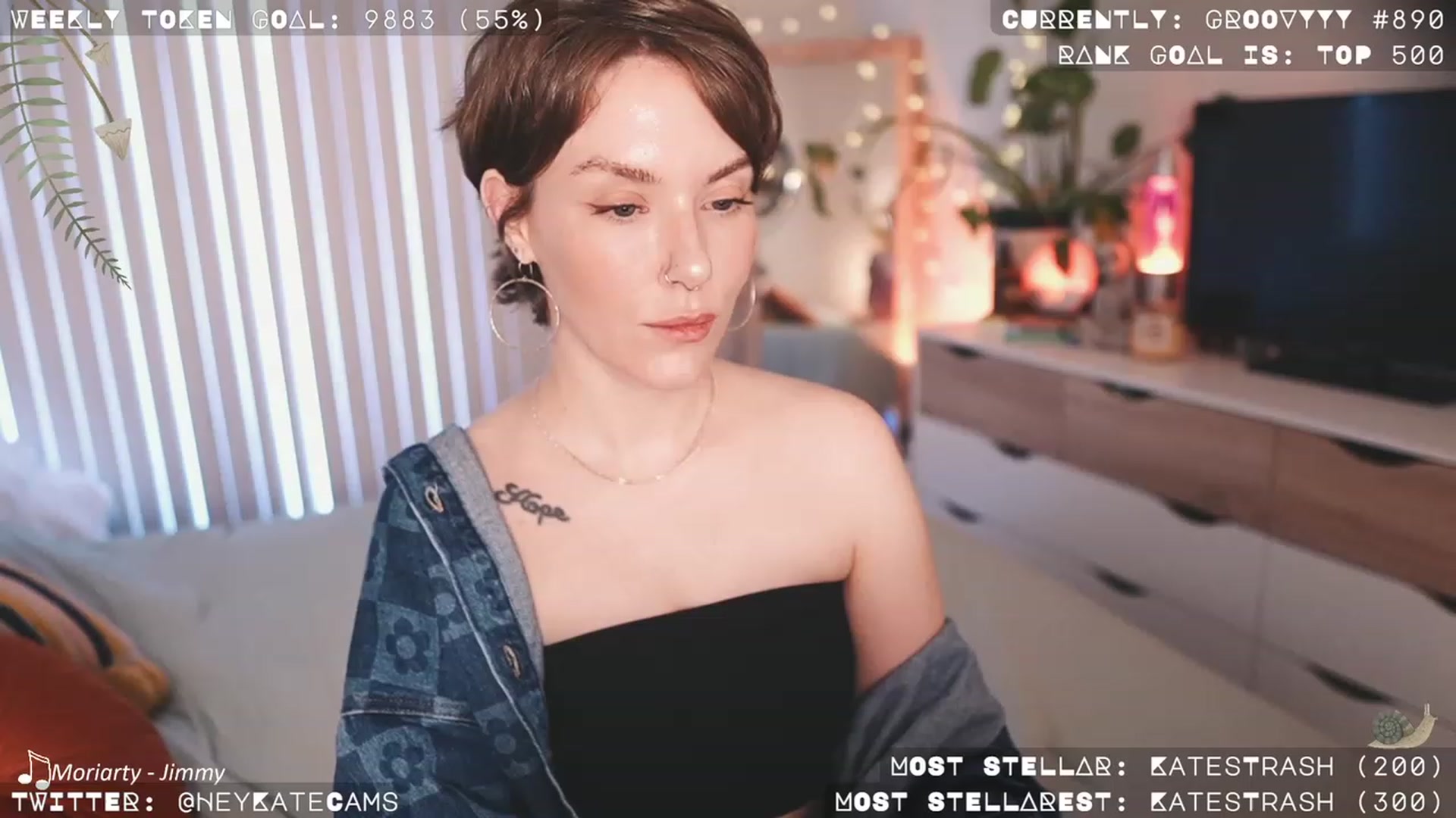 Gallery image thumbnail from HeyKate's myfreecams stream on, 09/15/2023, 01:18 image 8 of 20