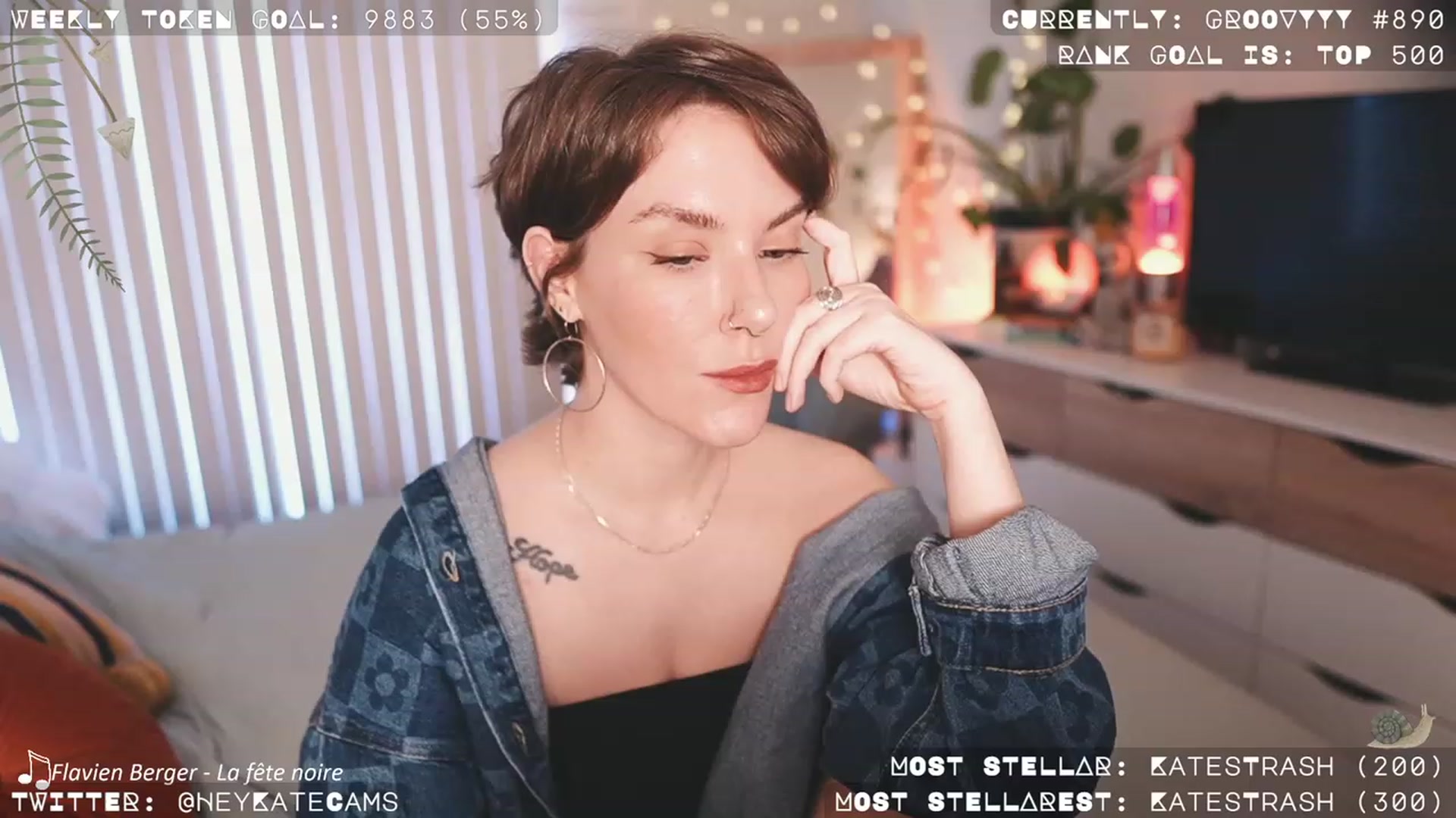 Gallery image thumbnail from HeyKate's myfreecams stream on, 09/15/2023, 01:18 image 12 of 20