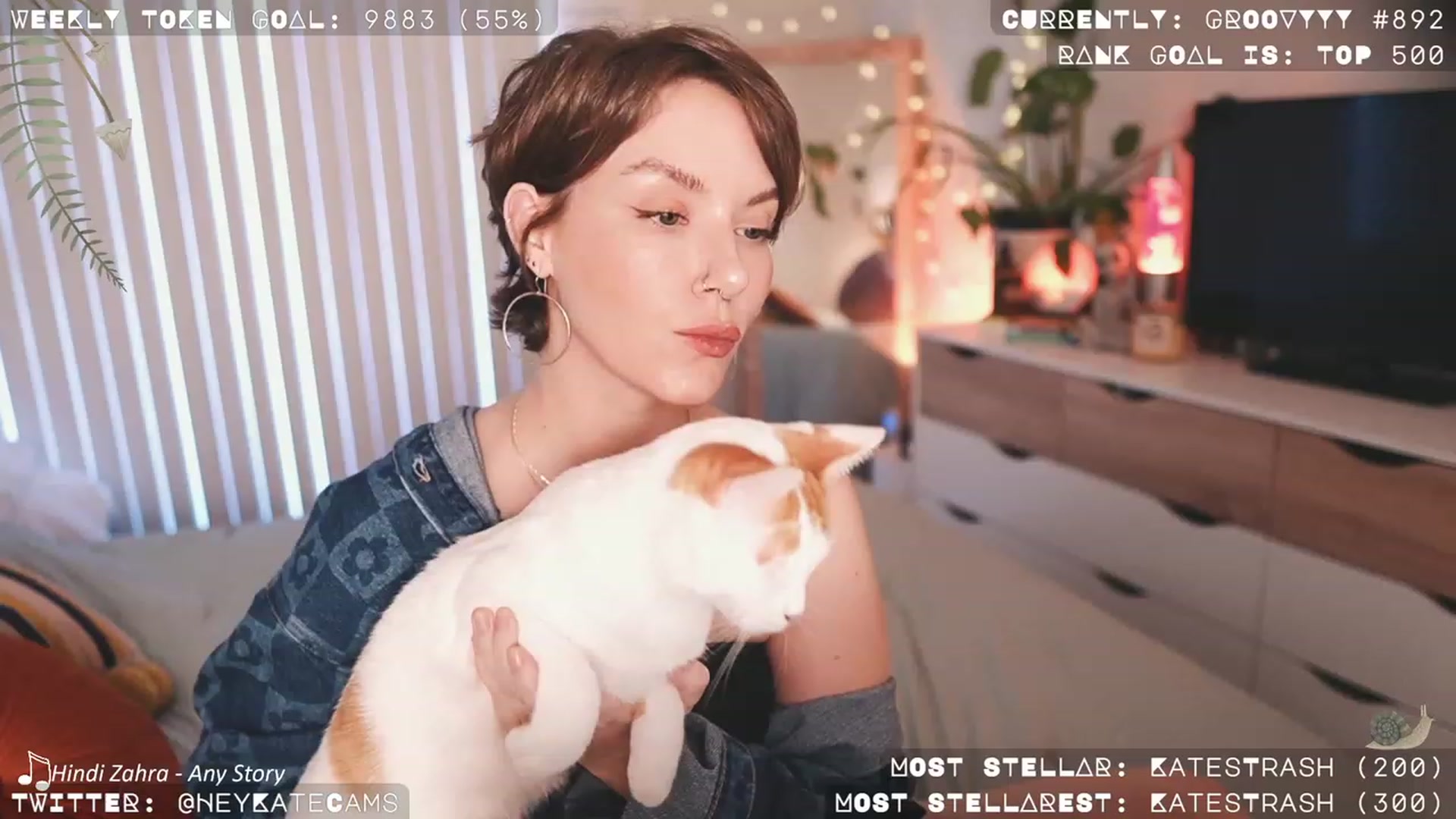 Gallery image thumbnail from HeyKate's myfreecams stream on, 09/15/2023, 01:18 image 16 of 20