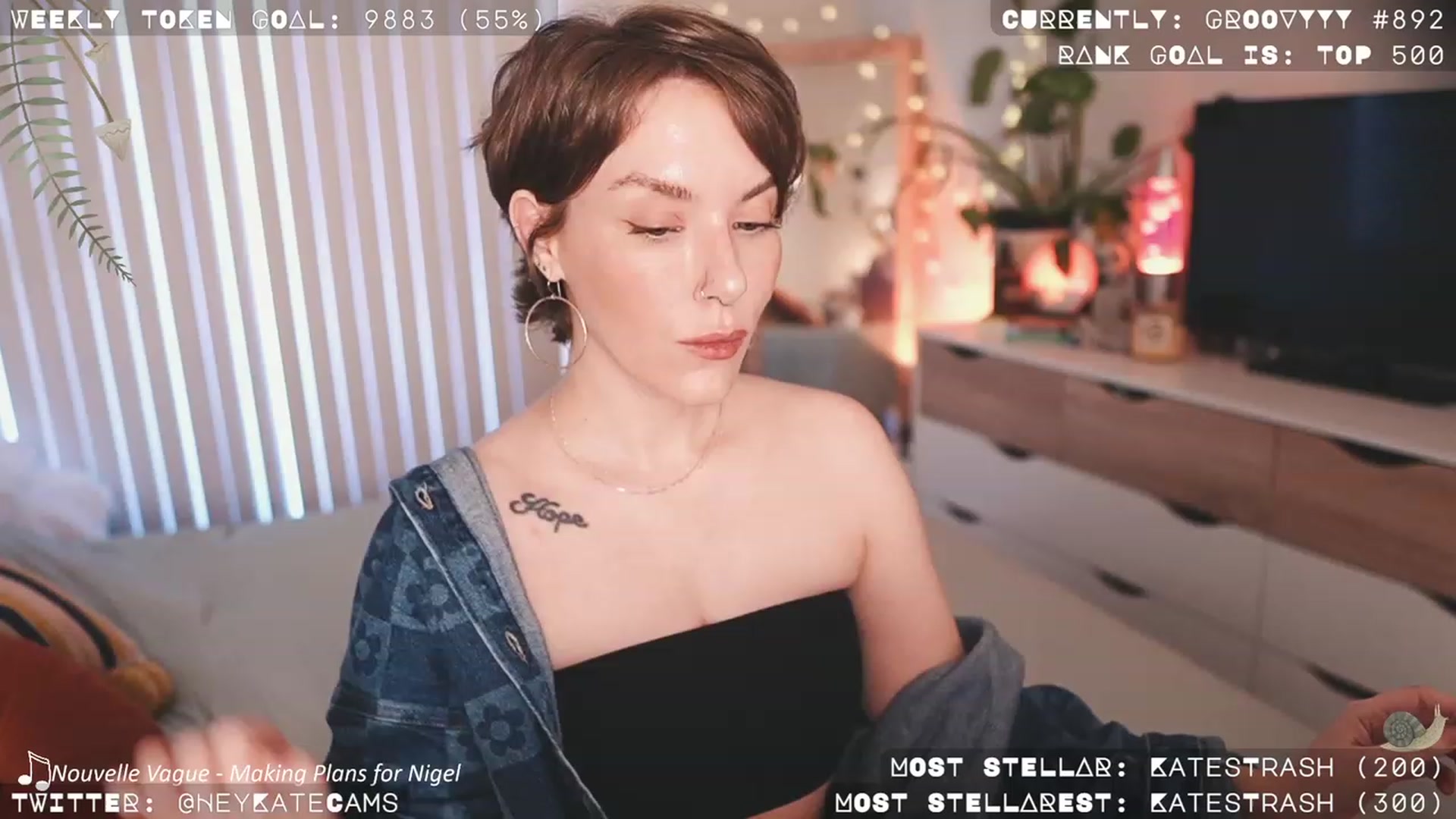 Gallery image thumbnail from HeyKate's myfreecams stream on, 09/15/2023, 01:18 image 17 of 20
