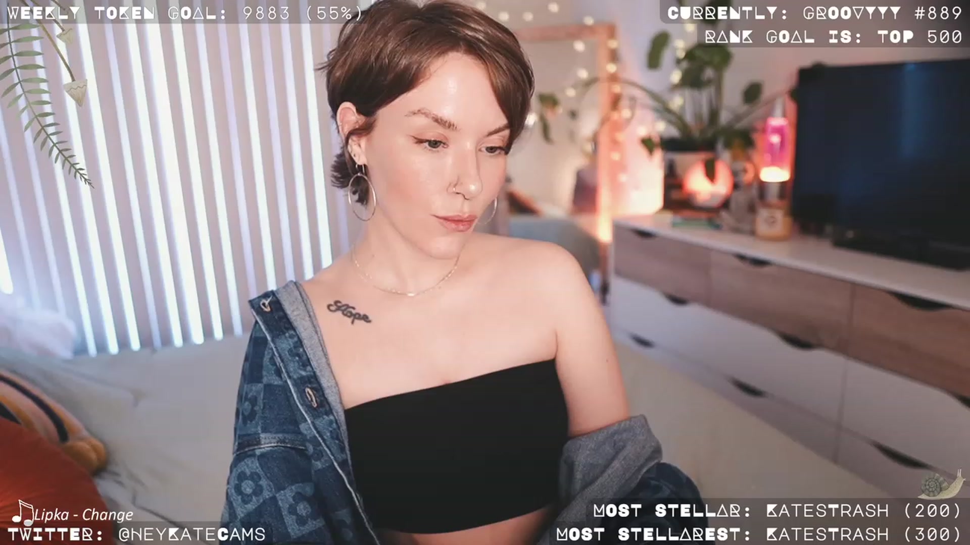 Gallery image thumbnail from HeyKate's myfreecams stream on, 09/15/2023, 01:18 image 1 of 20