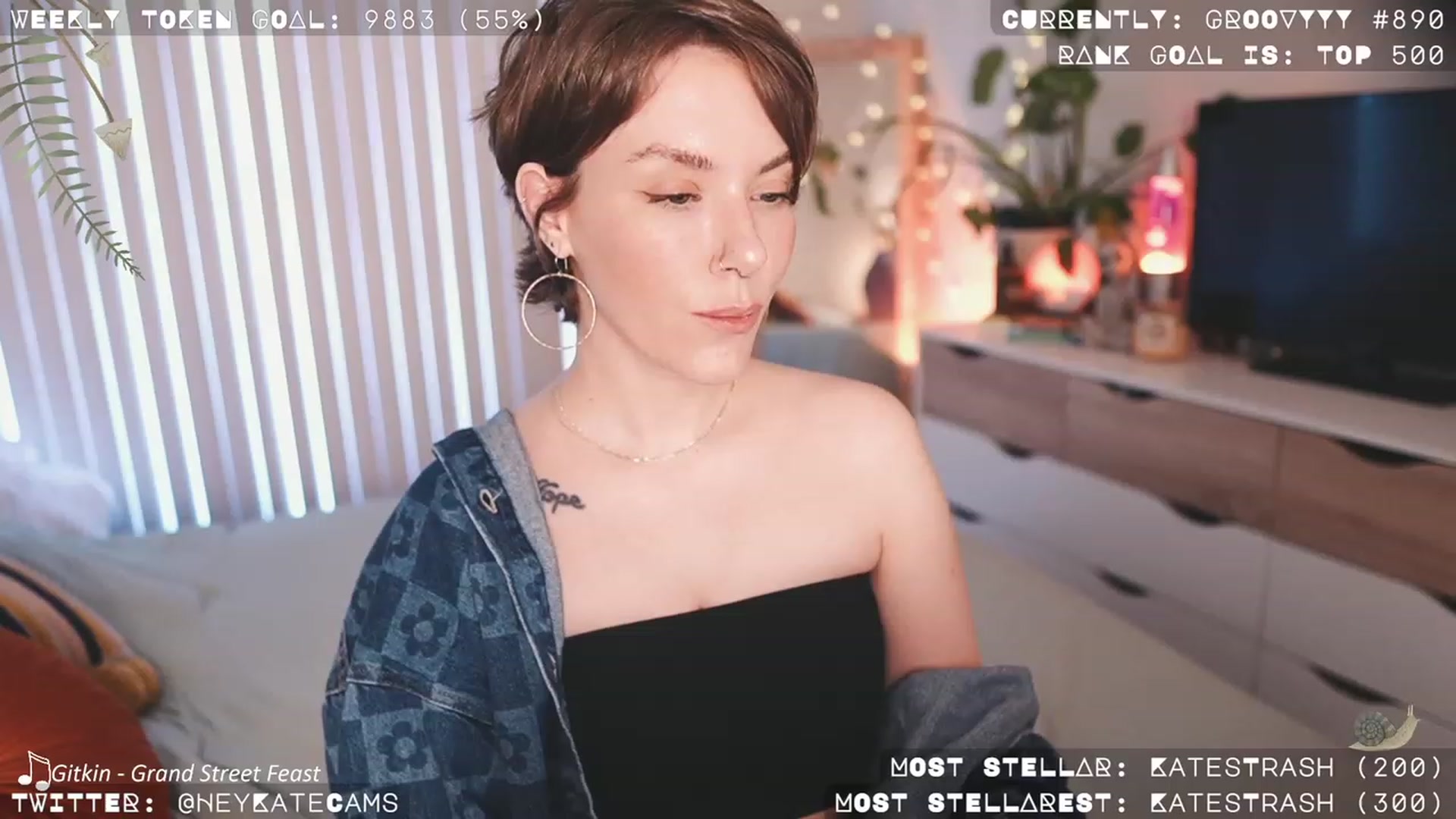 Gallery image thumbnail from HeyKate's myfreecams stream on, 09/15/2023, 01:18 image 2 of 20
