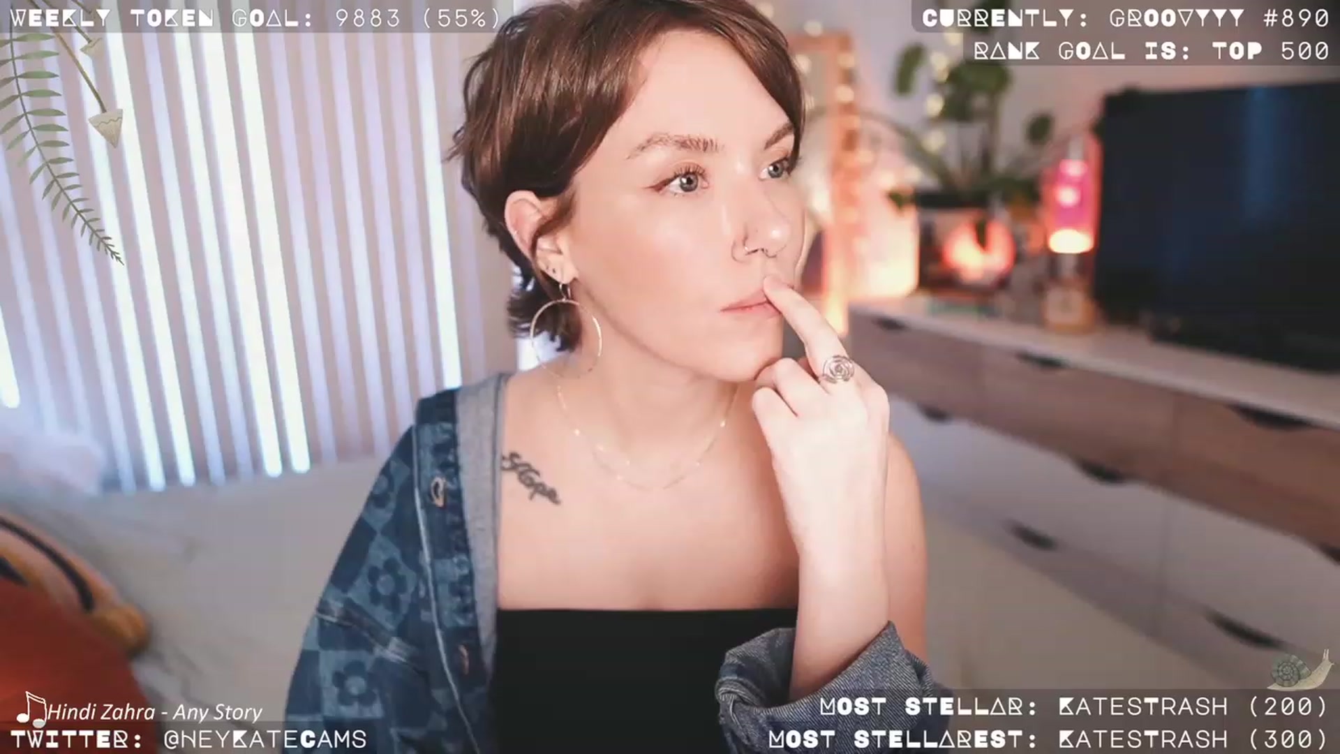 Gallery image thumbnail from HeyKate's myfreecams stream on, 09/15/2023, 01:18 image 3 of 20
