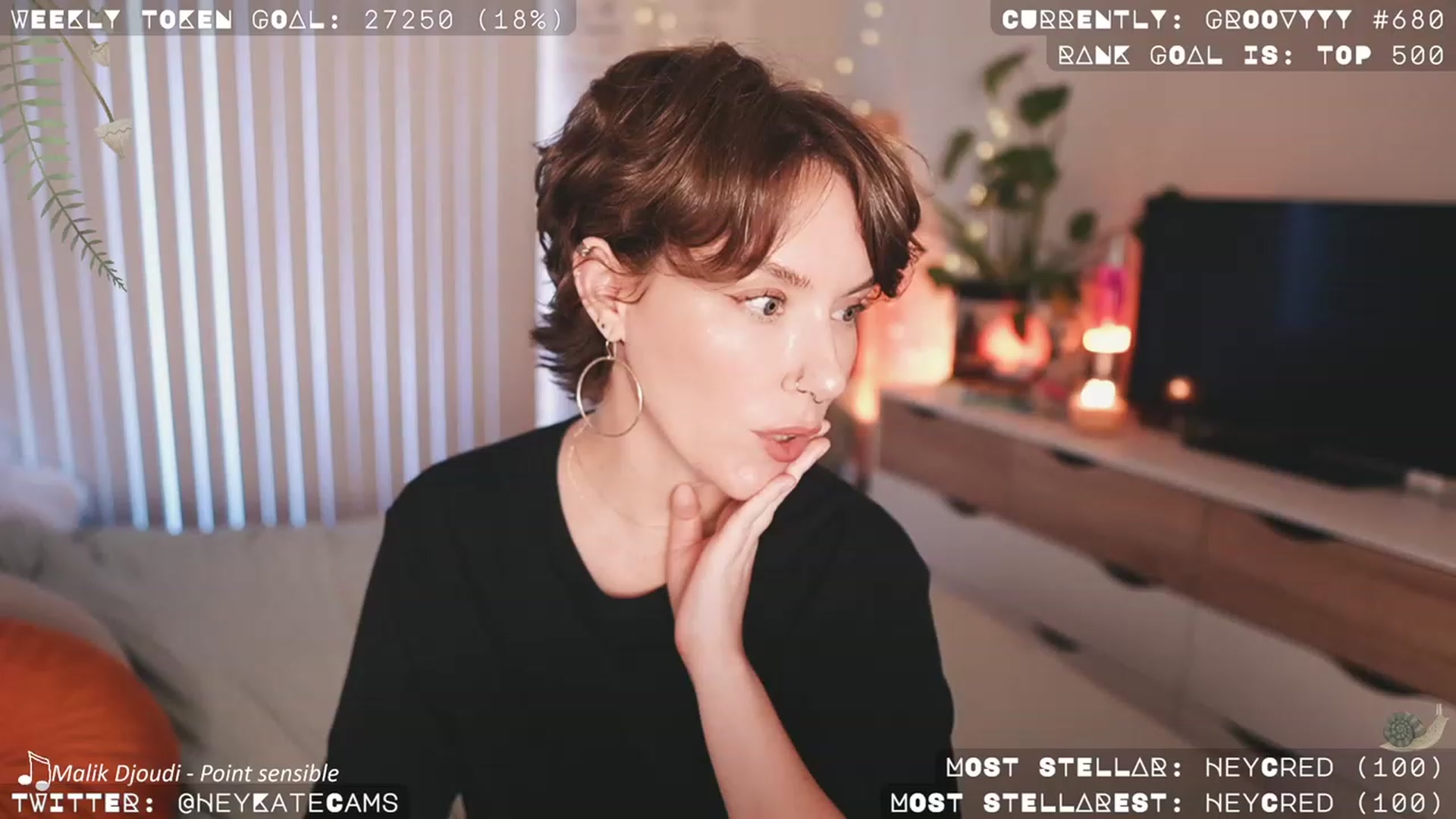 Gallery image thumbnail from HeyKate's myfreecams stream on, 09/20/2023, 01:32 image 9 of 20