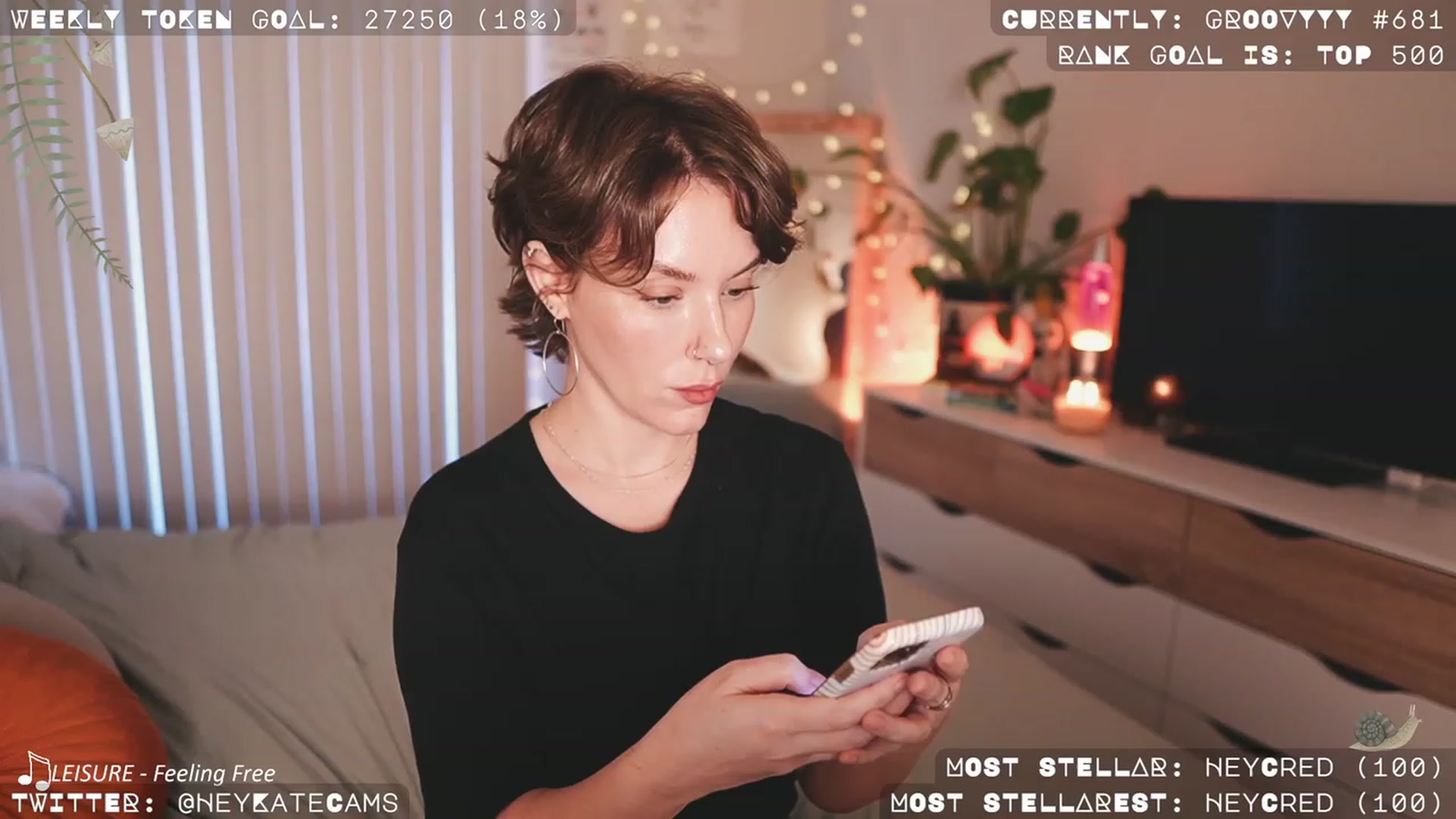 Gallery image thumbnail from HeyKate's myfreecams stream on, 09/20/2023, 01:32 image 18 of 20